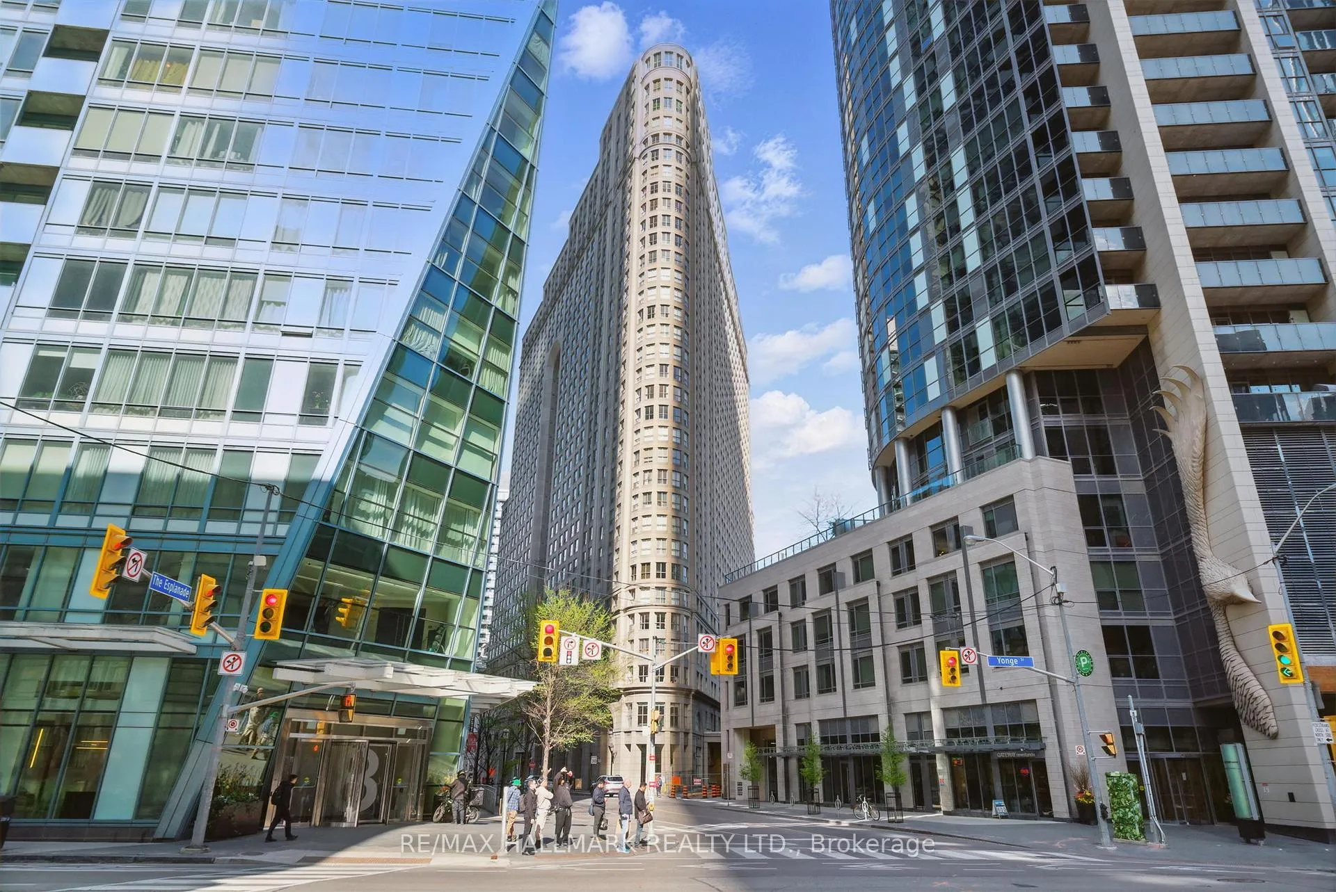 Photo 1 of Unit 1320, 25 The Esplanade, Toronto, Waterfront Communities — HOMEH