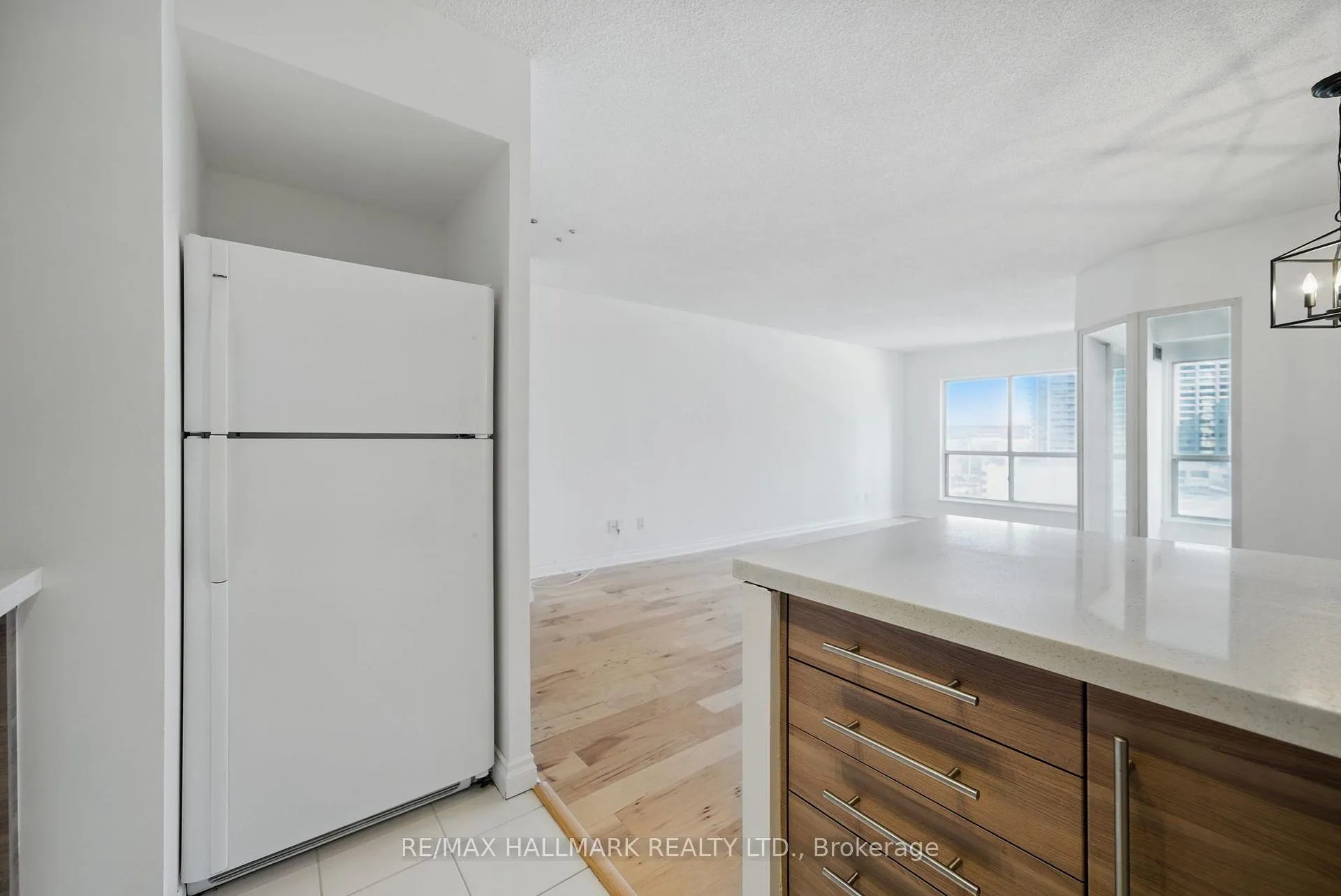 Photo 14 of Unit 1320, 25 The Esplanade, Toronto, Waterfront Communities — HOMEH
