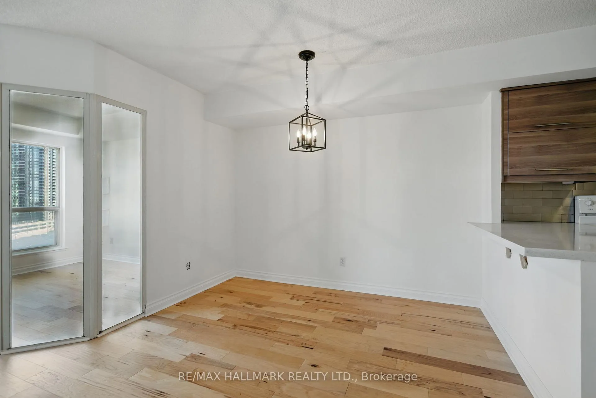 Photo 20 of Unit 1320, 25 The Esplanade, Toronto, Waterfront Communities — HOMEH