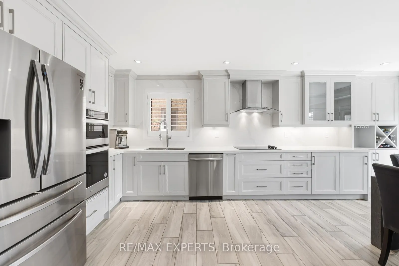 Photo 5 of 67 Seafield Road, Vaughan, Maple — HOMEH
