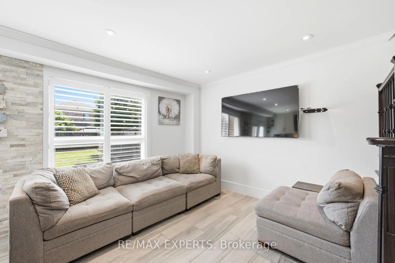 Photo 12 of 67 Seafield Road, Vaughan, Maple — HOMEH