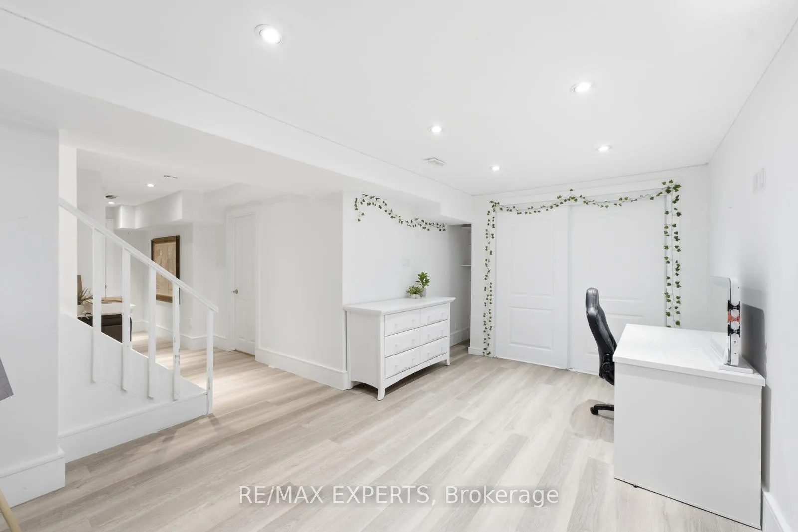 Photo 25 of 67 Seafield Road, Vaughan, Maple — HOMEH