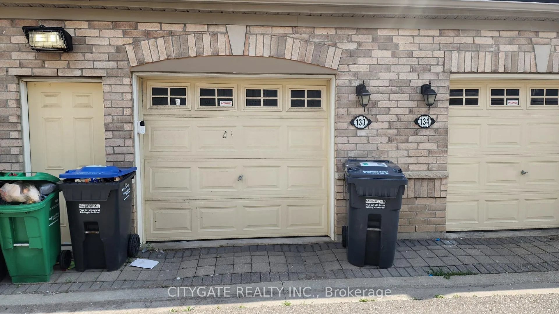 Front of Unit 133, 1 Beckenrose Court