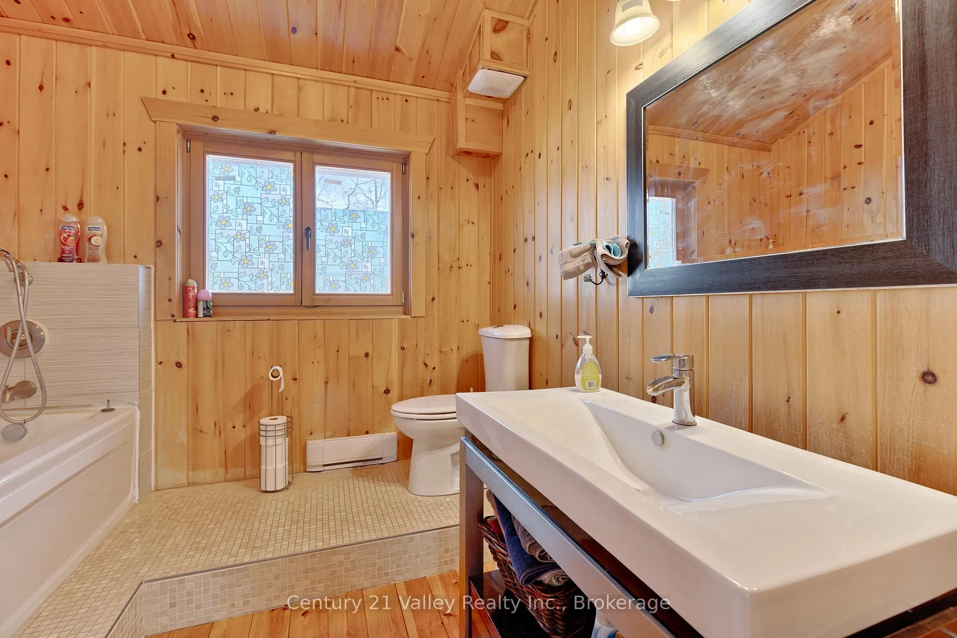 Photo 29 of 42 Crestview Drive, Greater Madawaska — HOMEH