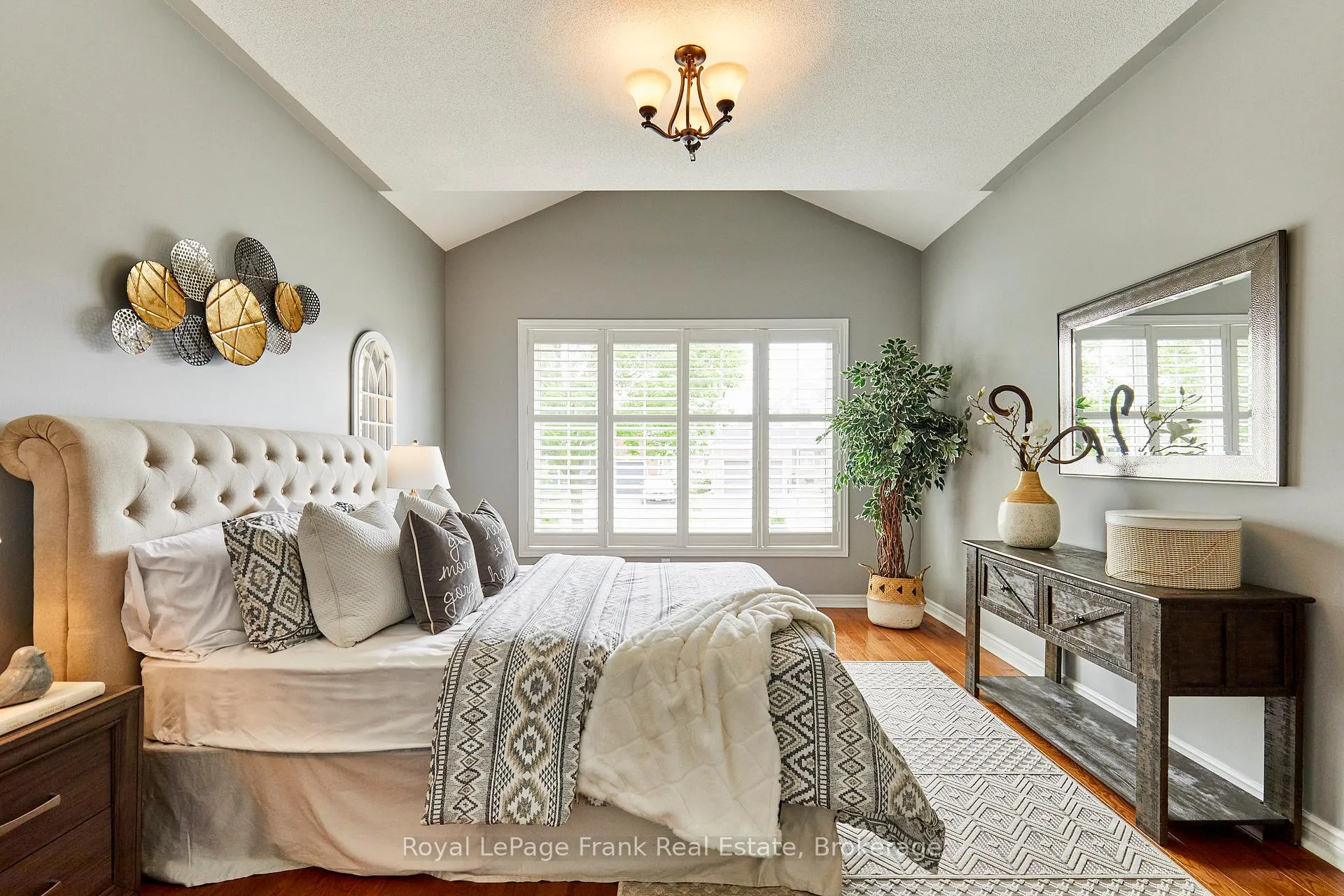 Photo 6 of 58 Waterbury Crescent, Scugog, Port Perry — HOMEH