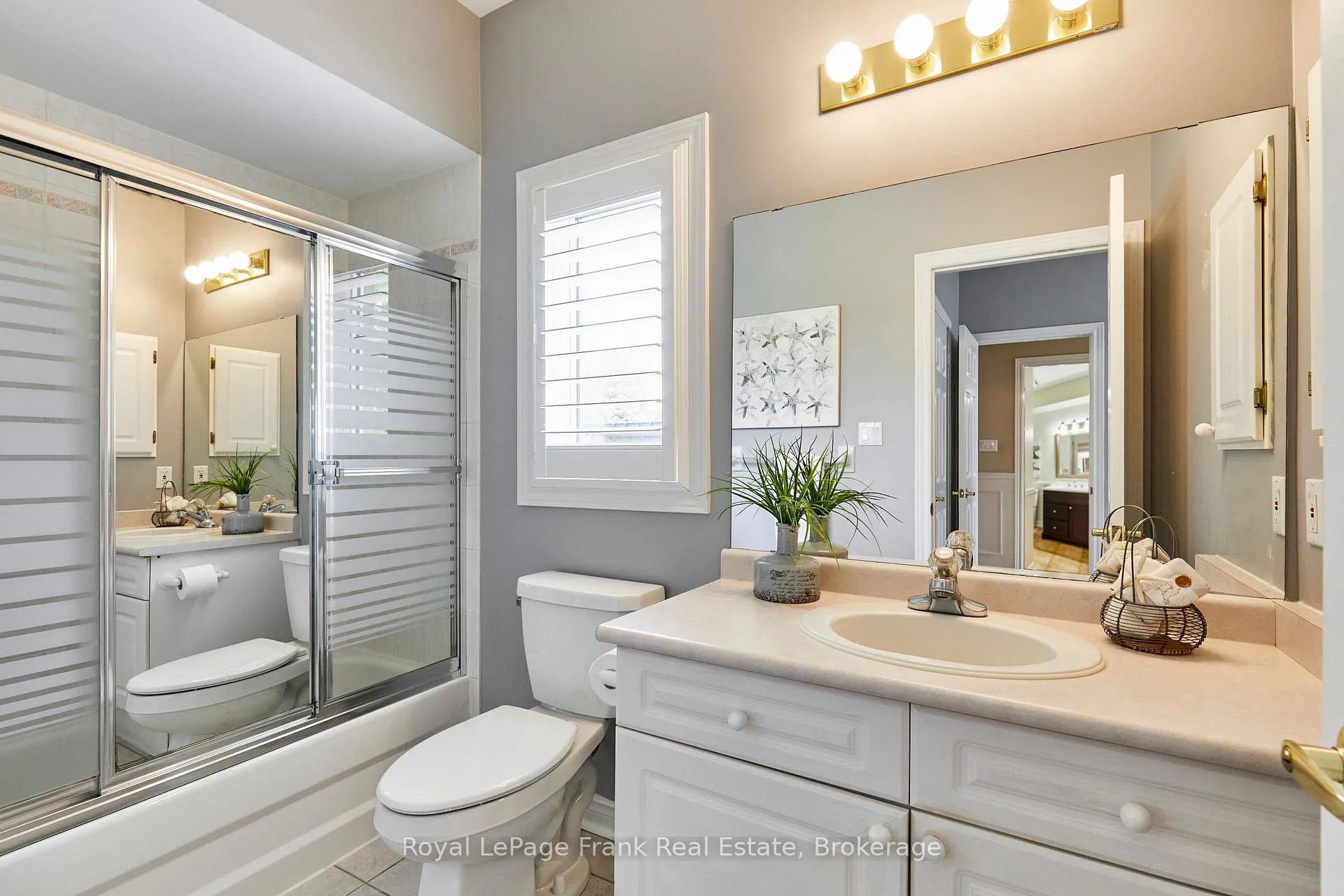 Photo 8 of 58 Waterbury Crescent, Scugog, Port Perry — HOMEH