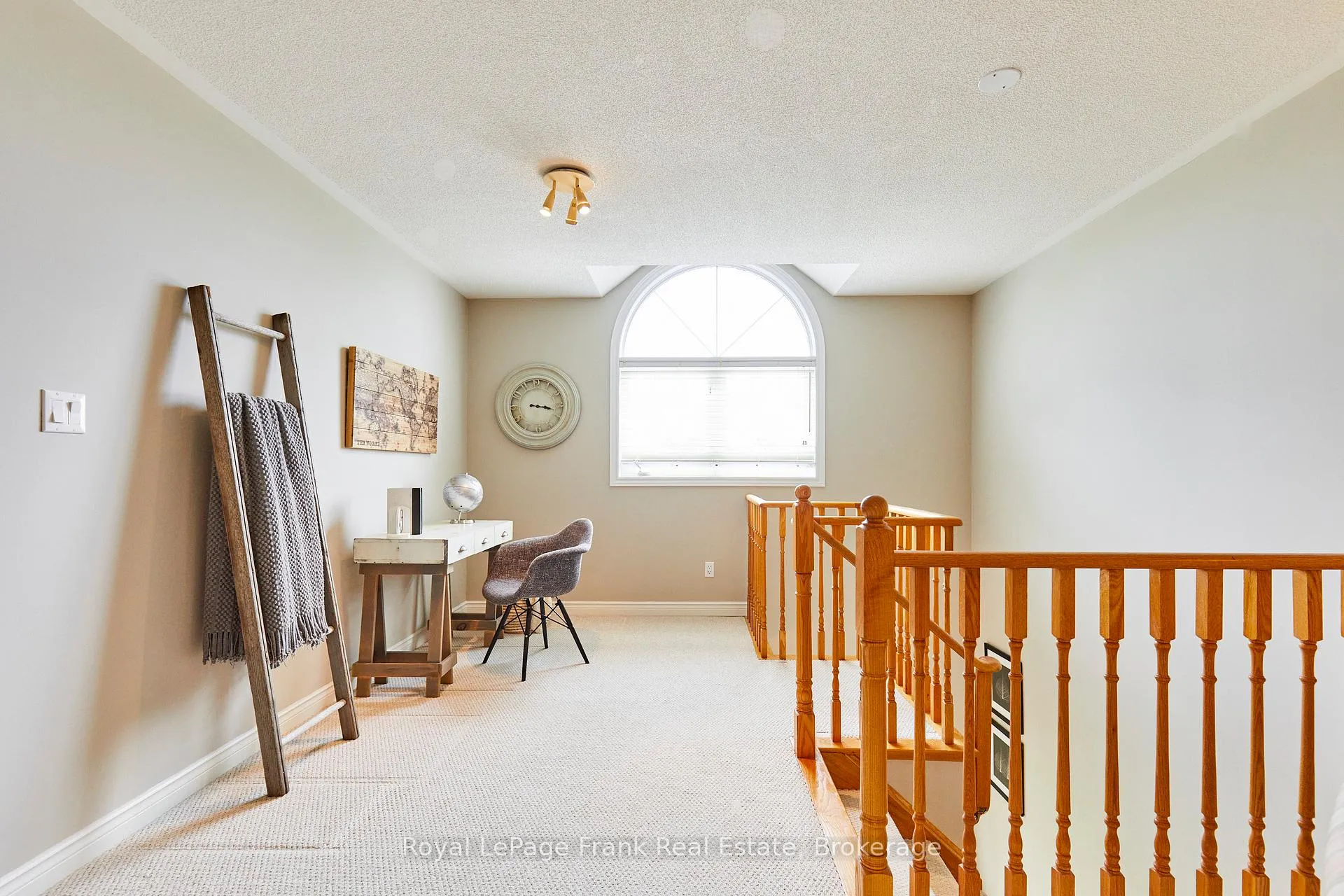 Photo 19 of 58 Waterbury Crescent, Scugog, Port Perry — HOMEH