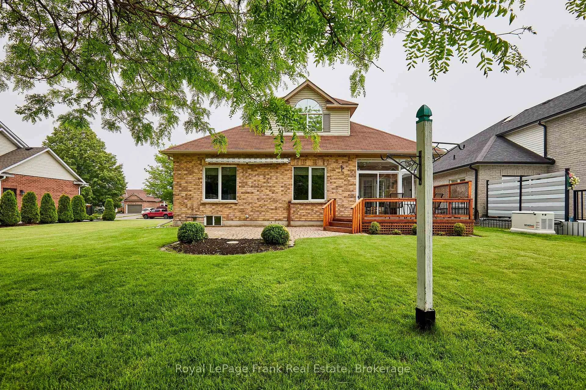 Photo 37 of 58 Waterbury Crescent, Scugog, Port Perry — HOMEH