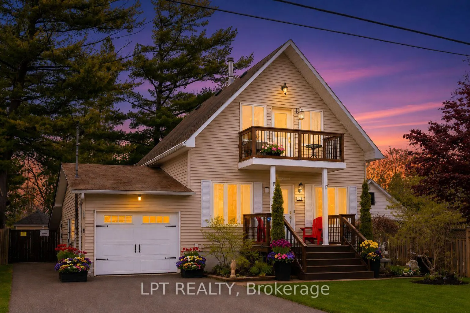 Photo 1 of 11 Hardwood Drive, Georgina, Sutton & Jackson's Point — HOMEH
