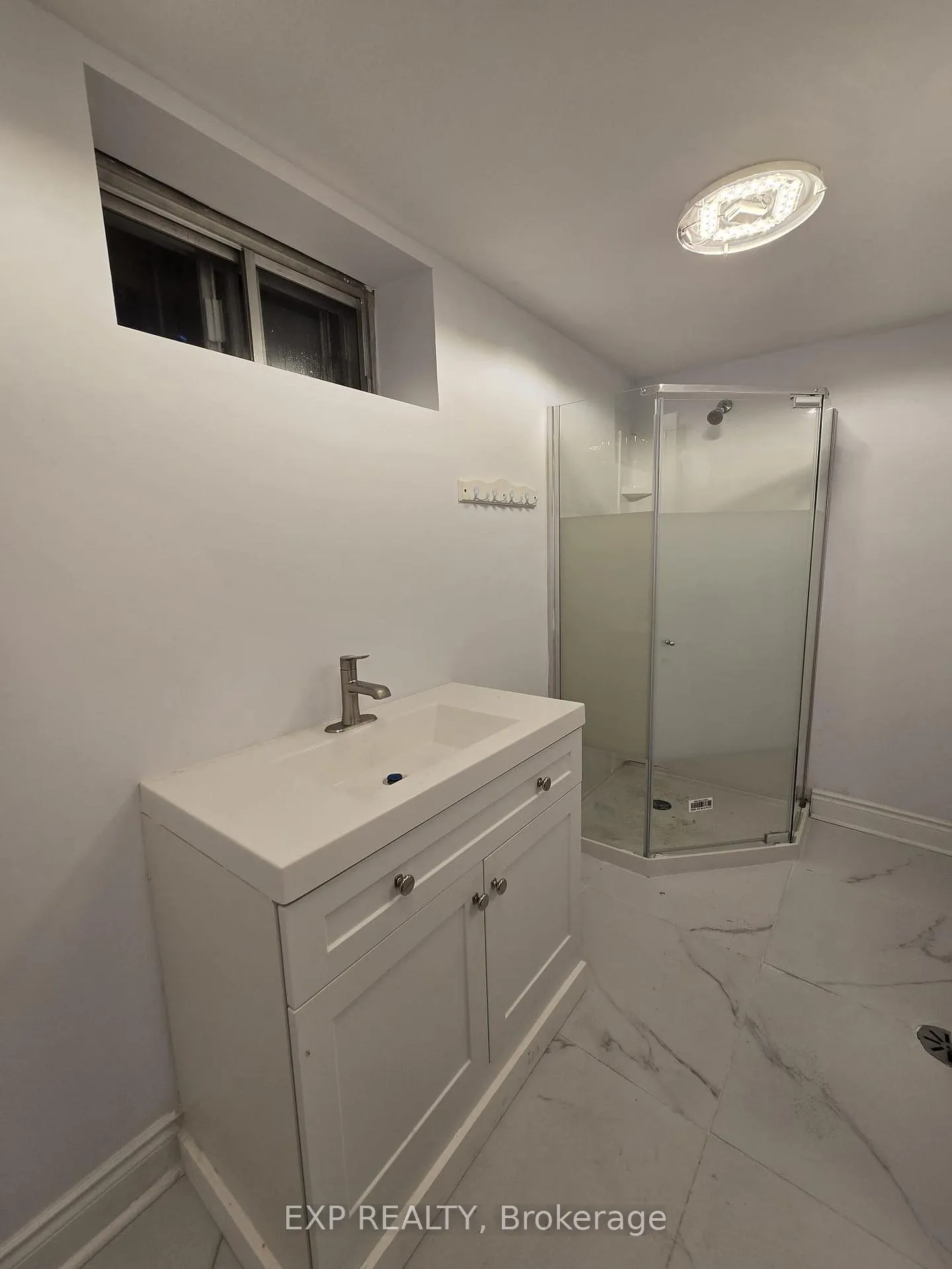 Photo 9 of Unit B, 20 Newhaven Street, Ottawa, Manordale — HOMEH