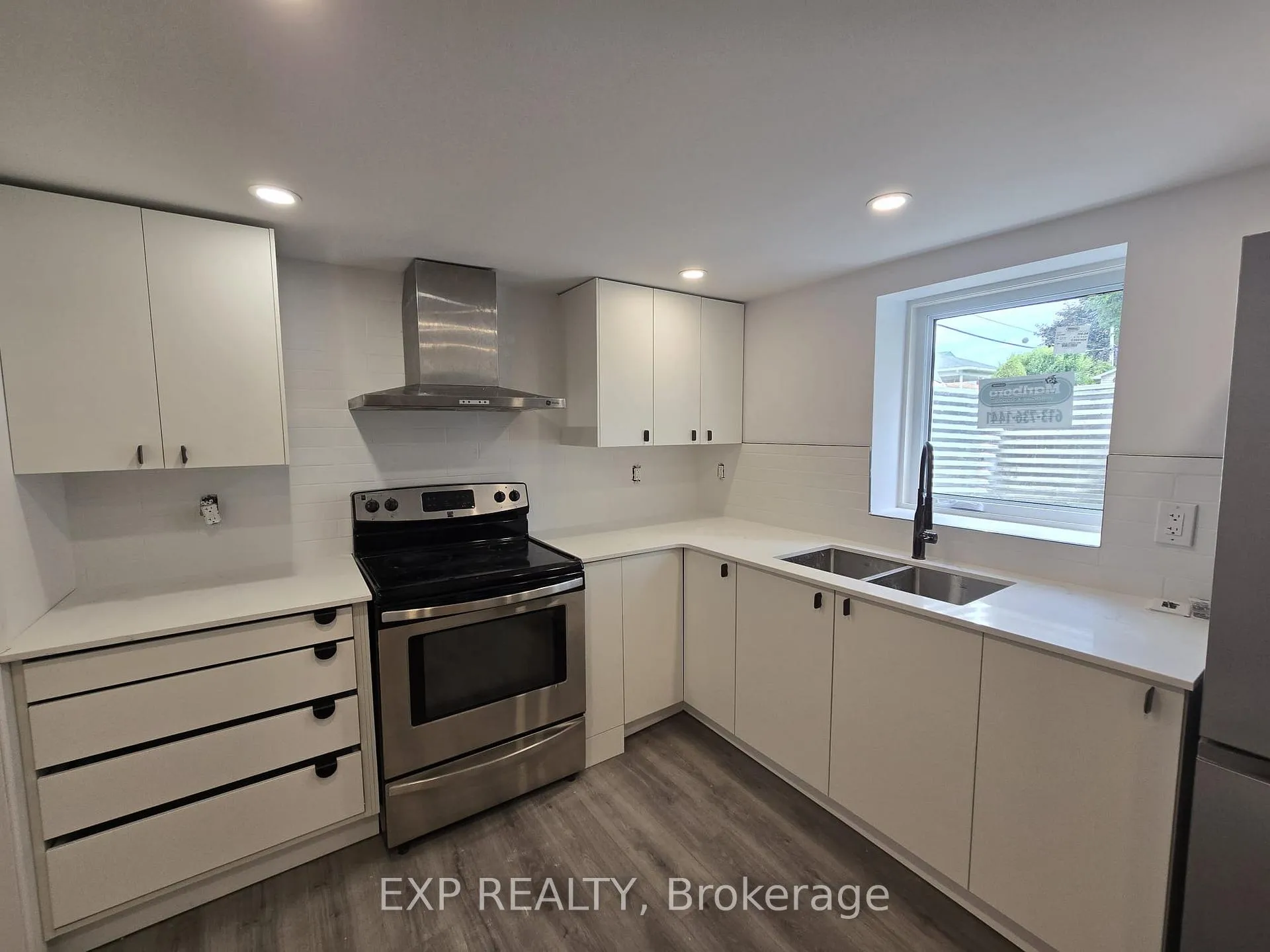 Photo 19 of Unit B, 20 Newhaven Street, Ottawa, Manordale — HOMEH