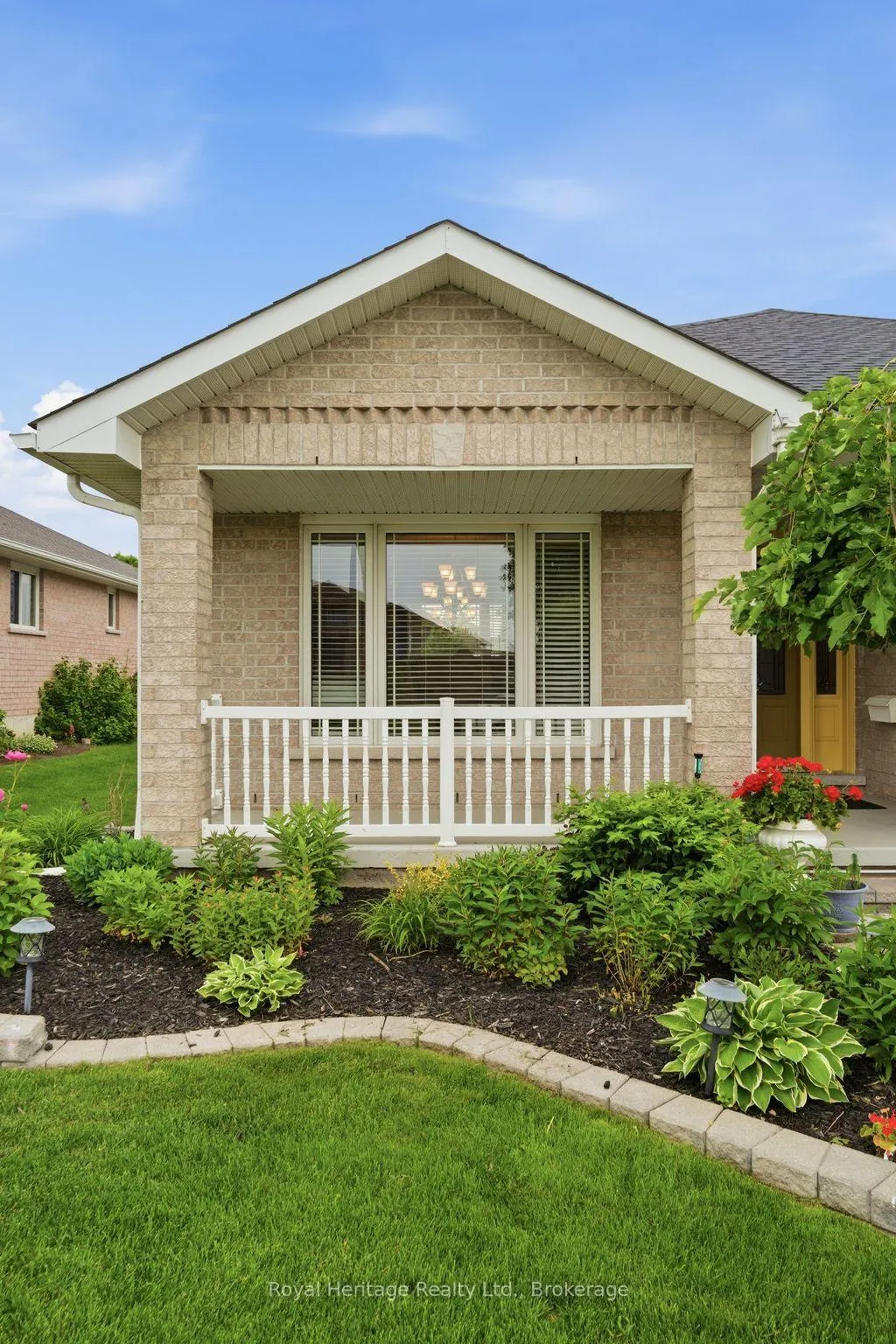 Photo 4 of 12 Kipling Drive, Belleville, Thurlow Ward — HOMEH