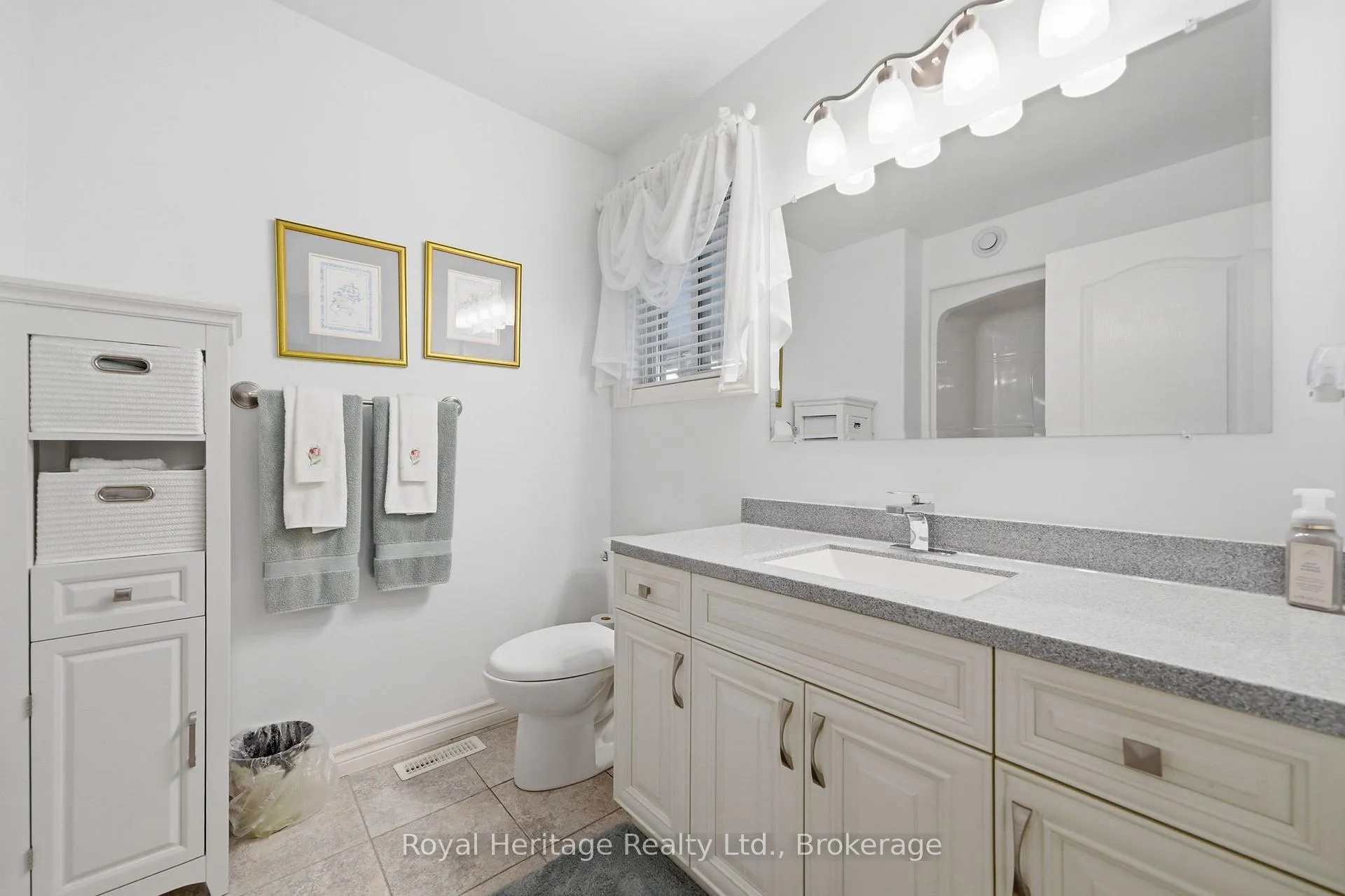 Photo 29 of 12 Kipling Drive, Belleville, Thurlow Ward — HOMEH