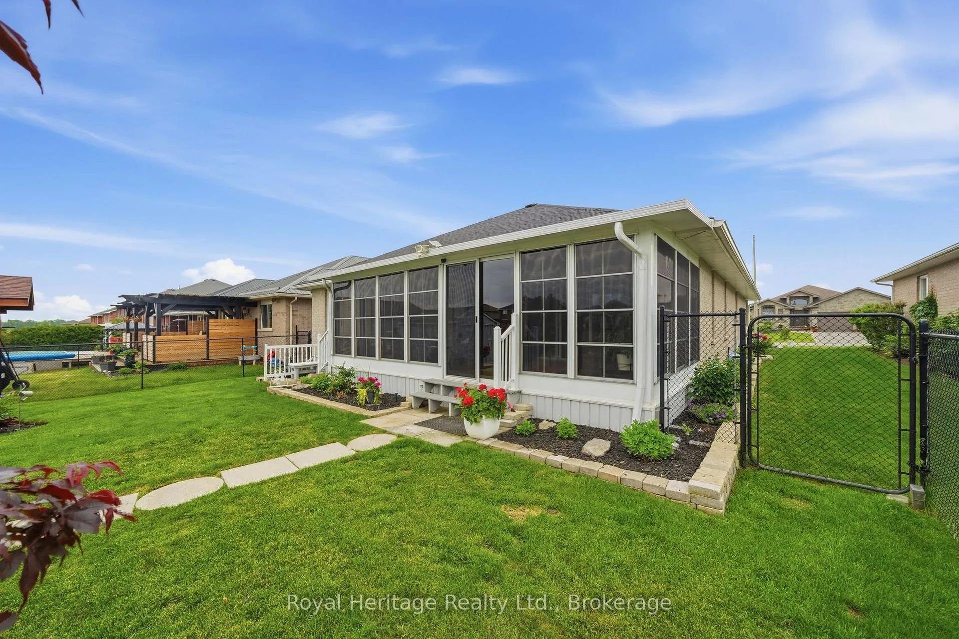 Photo 39 of 12 Kipling Drive, Belleville, Thurlow Ward — HOMEH