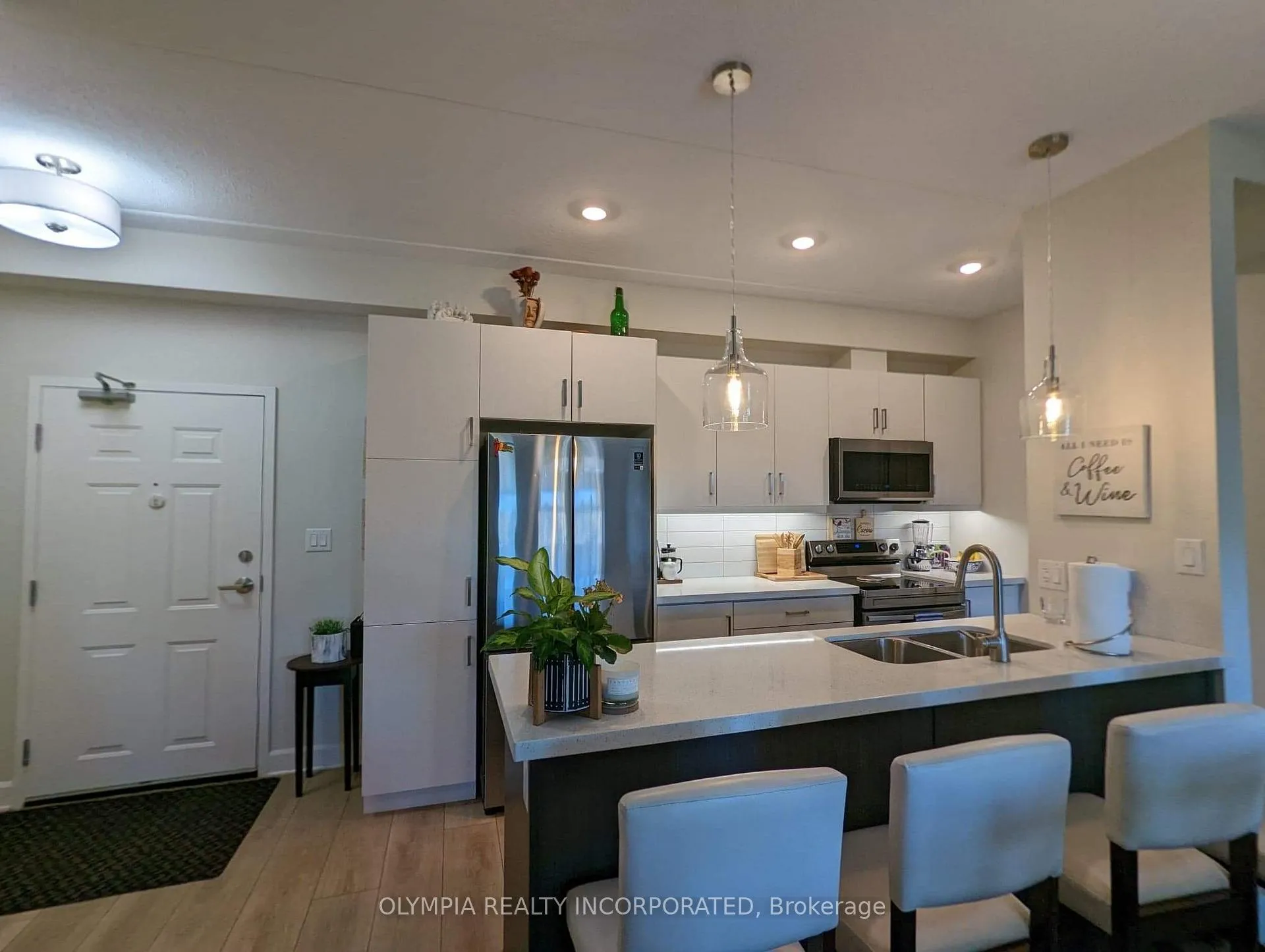 Photo 5 of Unit A104, 5629 Swayze Drive, Niagara Falls, Church's Lane — HOMEH