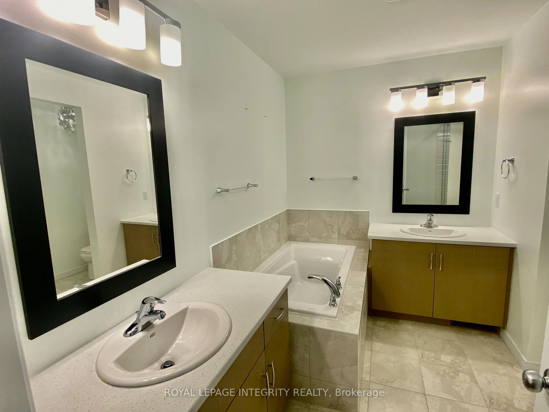 Photo 20 of 513 Cope Drive, Ottawa, Kanata - Emerald Meadows/Trailwest — HOMEH