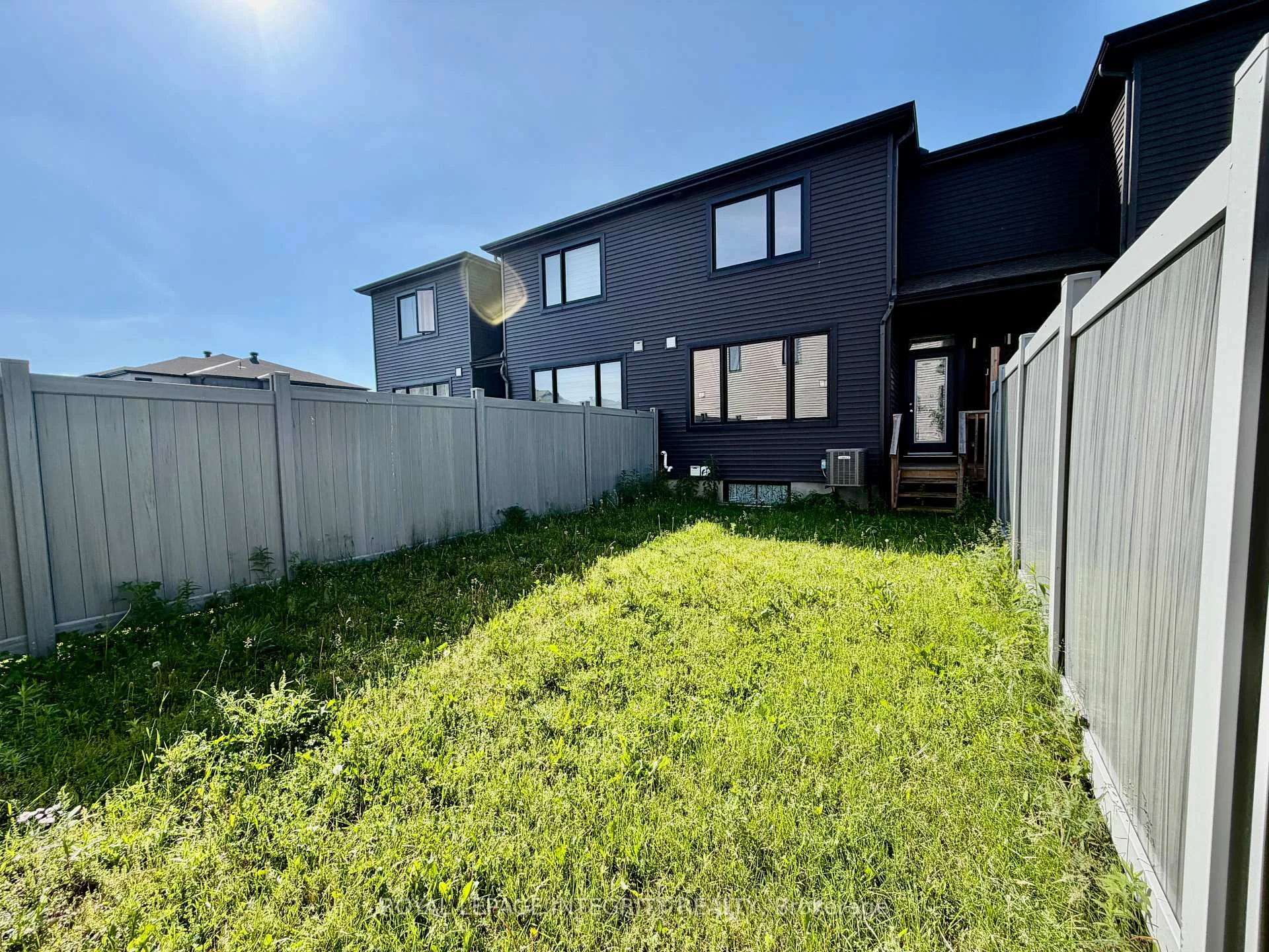 Photo 32 of 513 Cope Drive, Ottawa, Kanata - Emerald Meadows/Trailwest — HOMEH