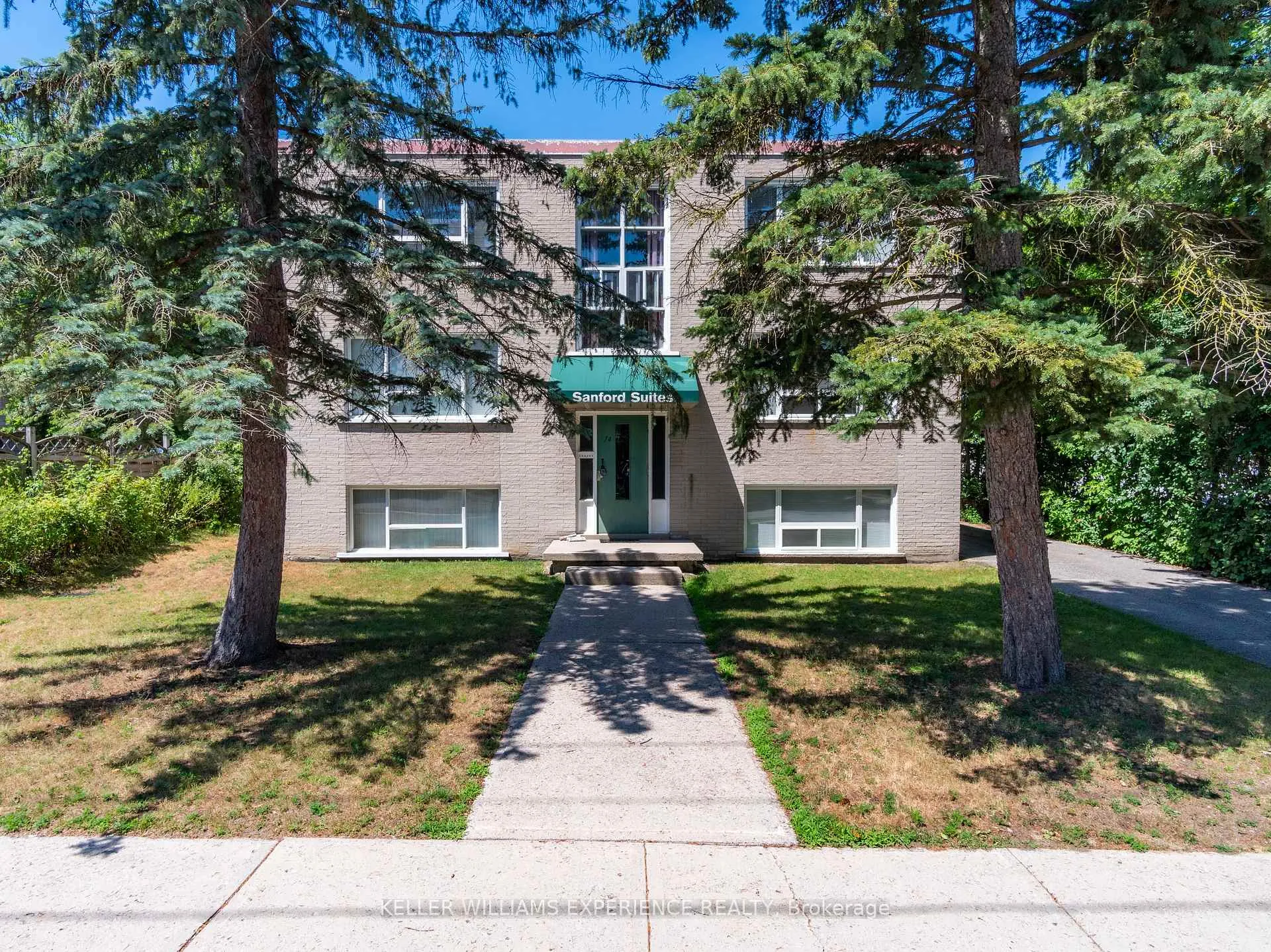 Photo 1 of Unit Unit #3, 74 Sanford Street, Barrie, Lakeshore — HOMEH