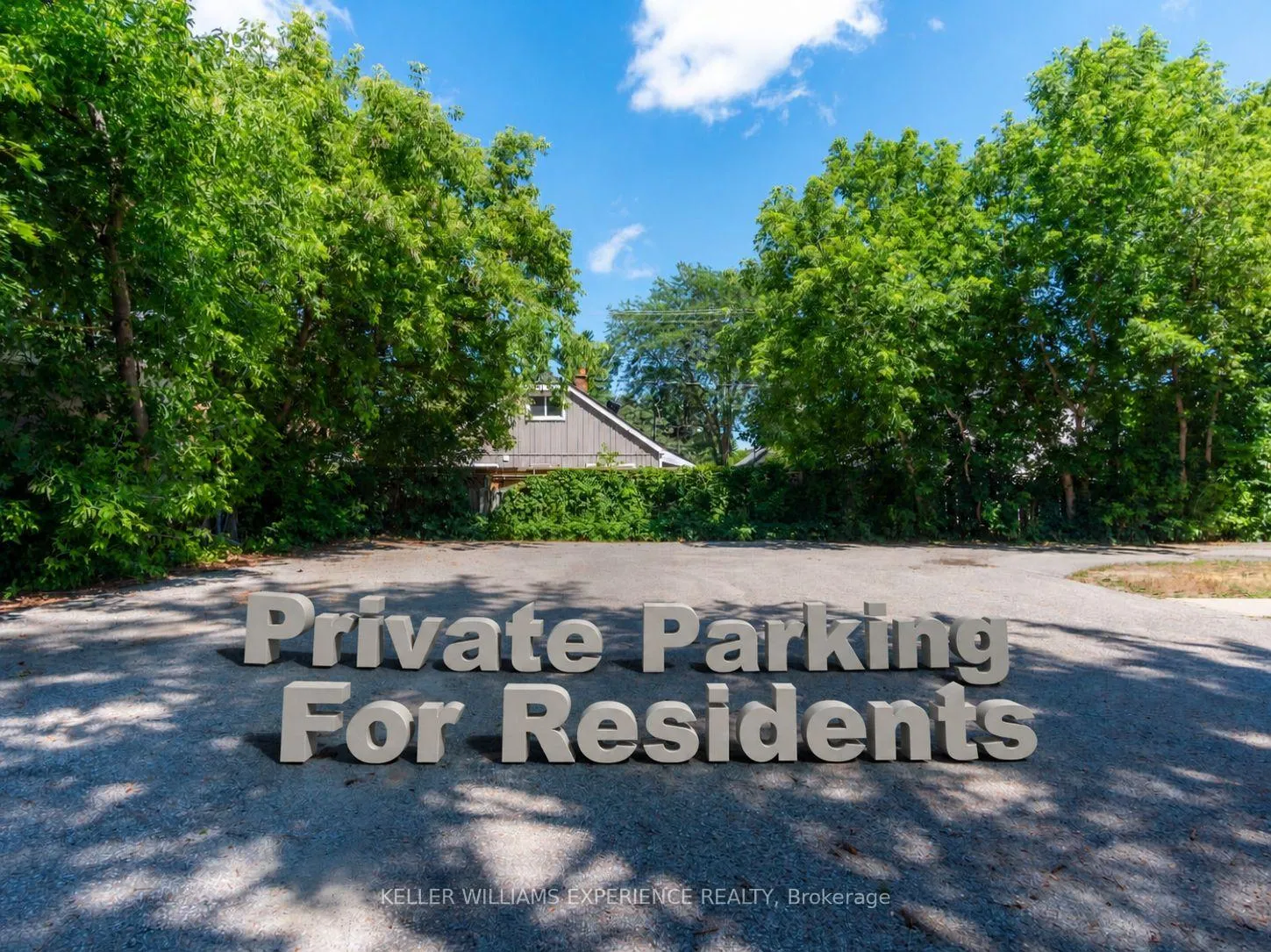 Photo 14 of Unit Unit #3, 74 Sanford Street, Barrie, Lakeshore — HOMEH