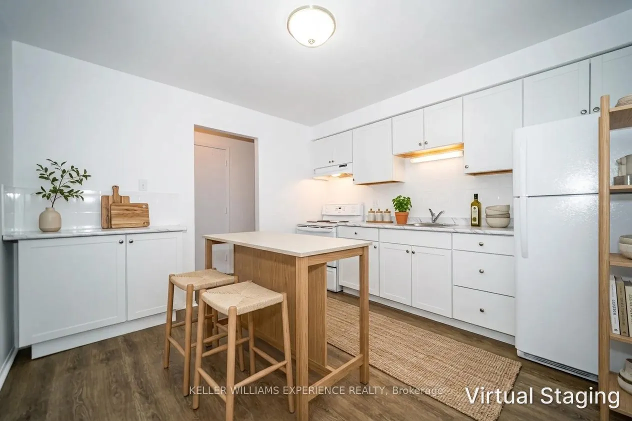 Photo 28 of Unit Unit #3, 74 Sanford Street, Barrie, Lakeshore — HOMEH