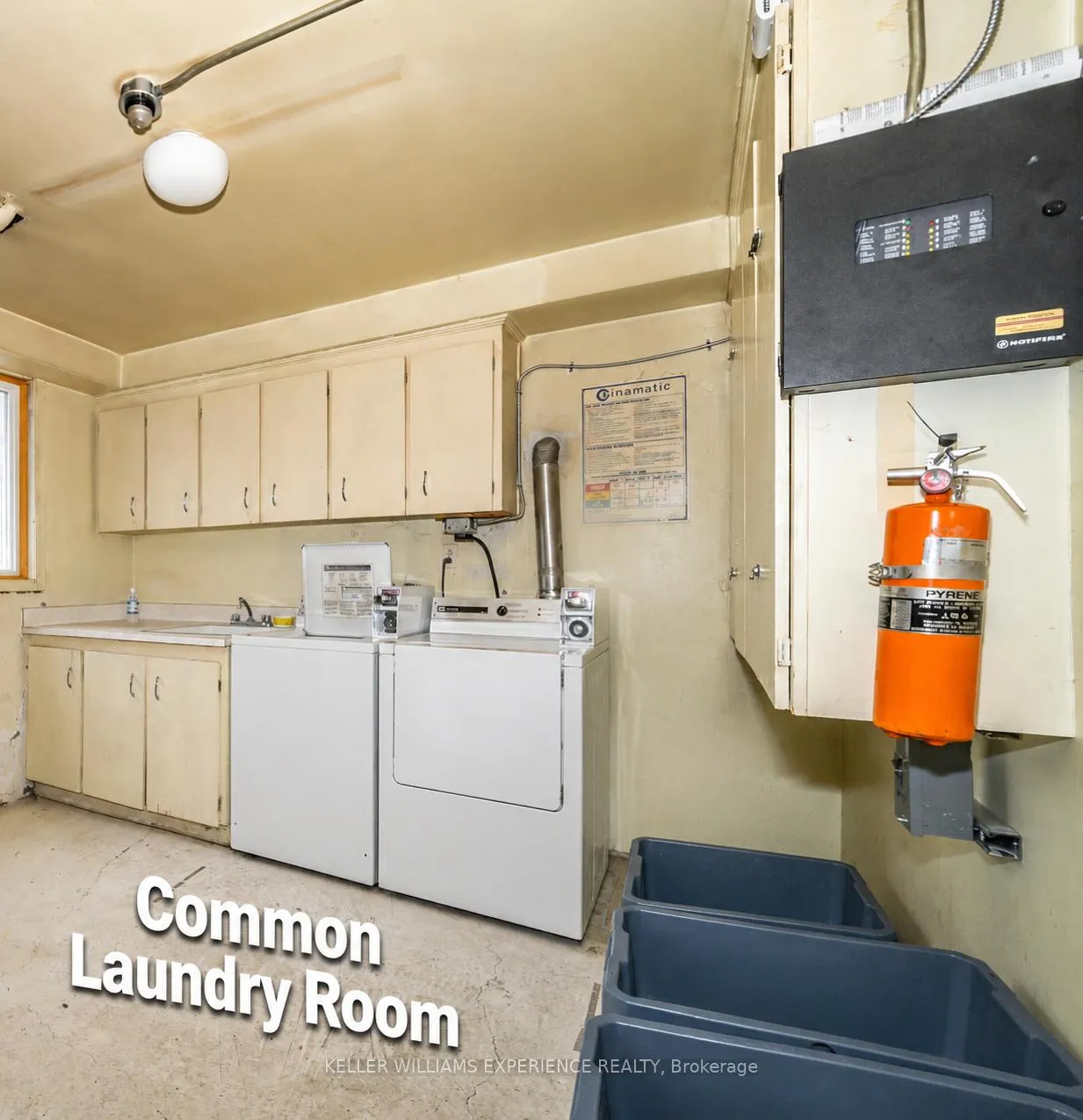 Photo 39 of Unit Unit #3, 74 Sanford Street, Barrie, Lakeshore — HOMEH
