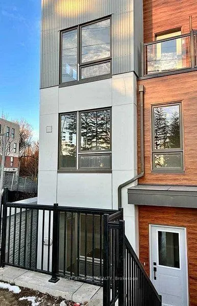 Photo 1 of 1666 Pleasure Valley Path, Oshawa, Centennial — HOMEH