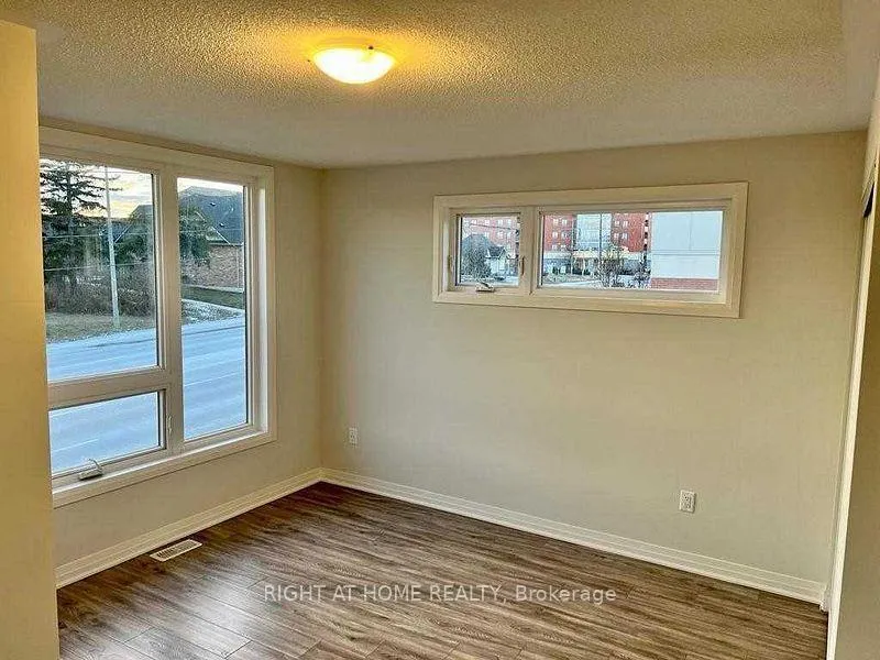 Photo 12 of 1666 Pleasure Valley Path, Oshawa, Centennial — HOMEH