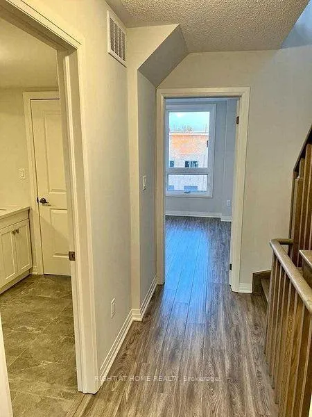 Photo 22 of 1666 Pleasure Valley Path, Oshawa, Centennial — HOMEH