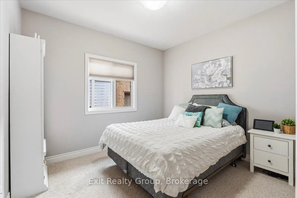Photo 16 of 14 Cavendish Drive, Belleville, Thurlow Ward — HOMEH