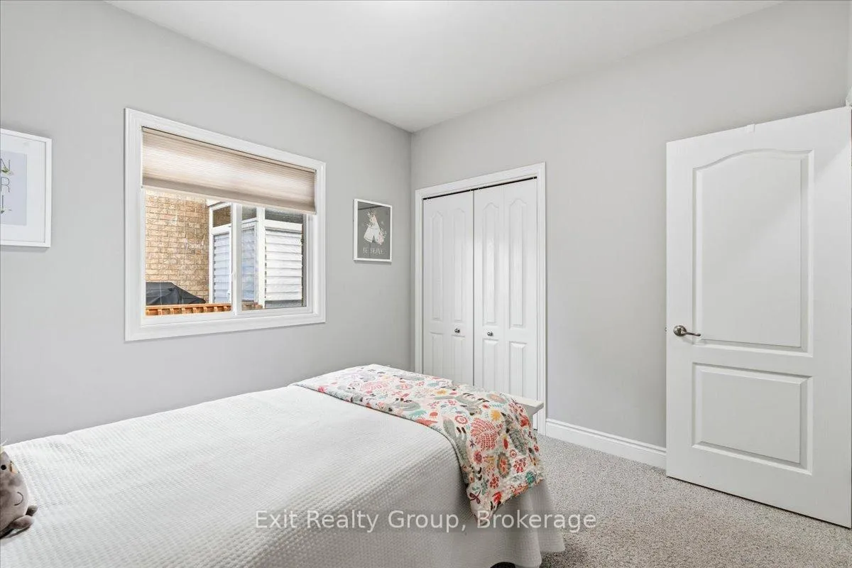 Photo 19 of 14 Cavendish Drive, Belleville, Thurlow Ward — HOMEH