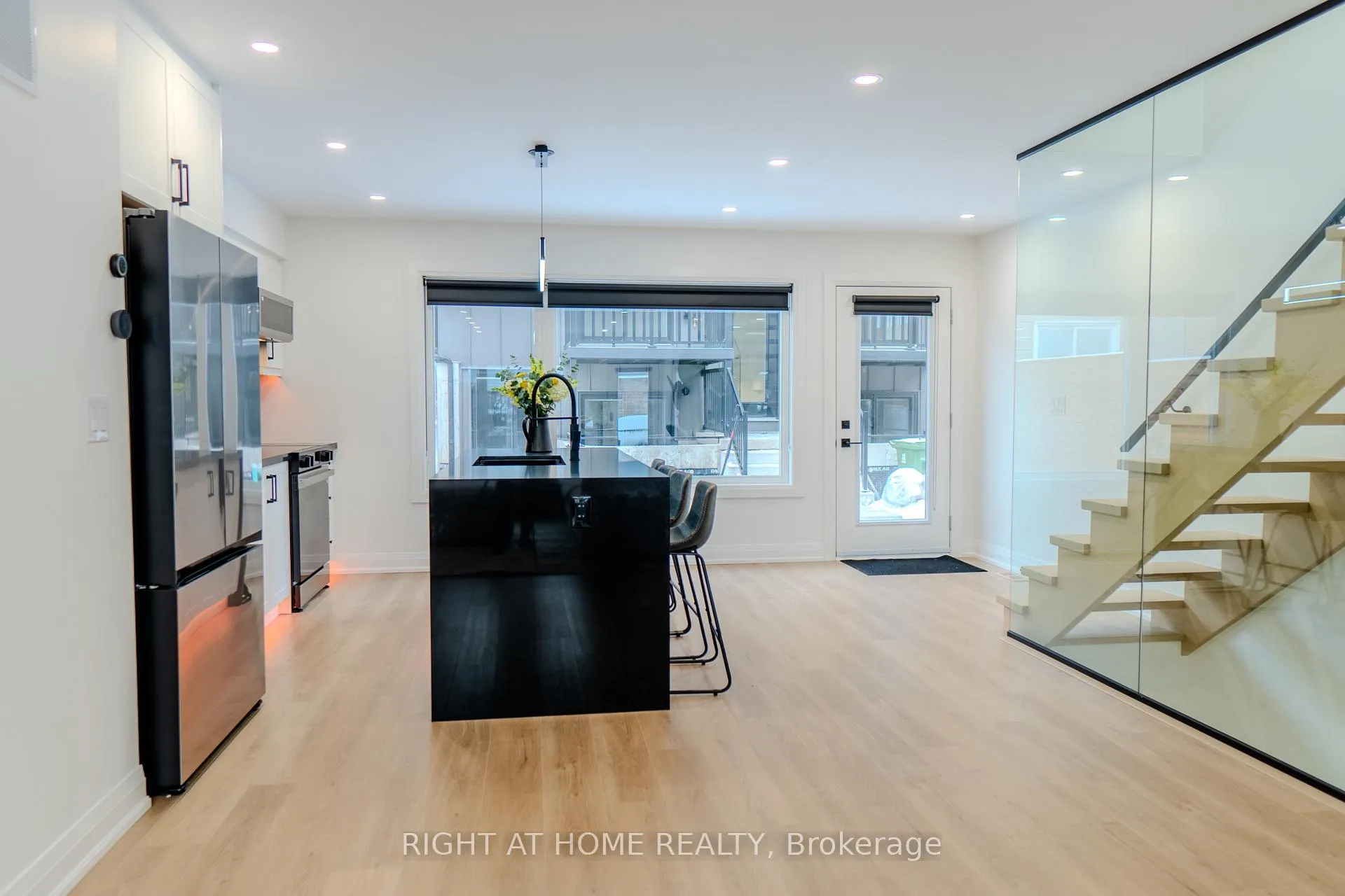 Photo 7 of 16 Habibi Lane, Toronto, Corso Italia-Davenport — HOMEH