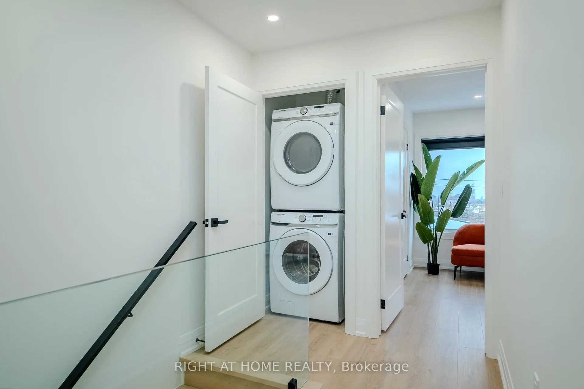 Photo 25 of 16 Habibi Lane, Toronto, Corso Italia-Davenport — HOMEH