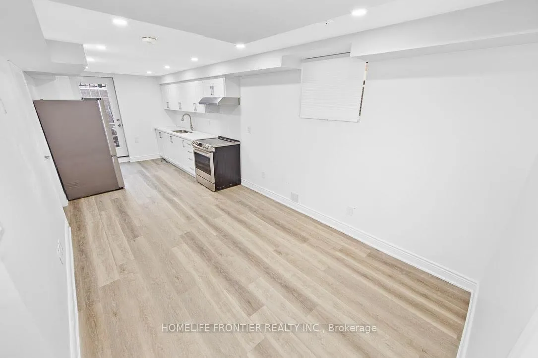 Photo 3 of Unit Lower, 669 Armstrong Boulevard, Milton, Beaty — HOMEH