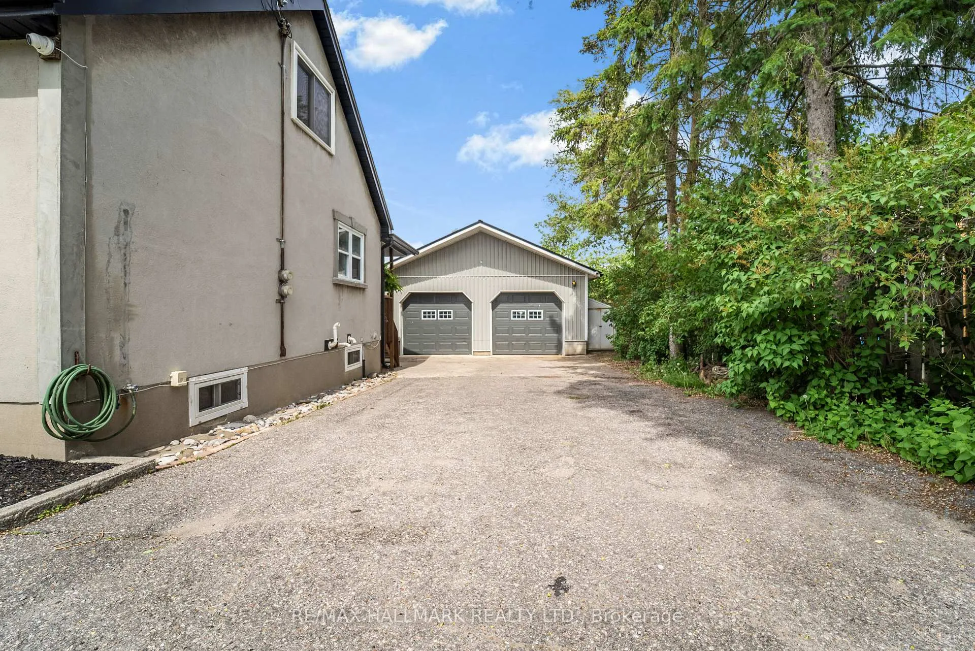Photo 34 of 225 Innisfil Street, Barrie, Allandale Centre — HOMEH