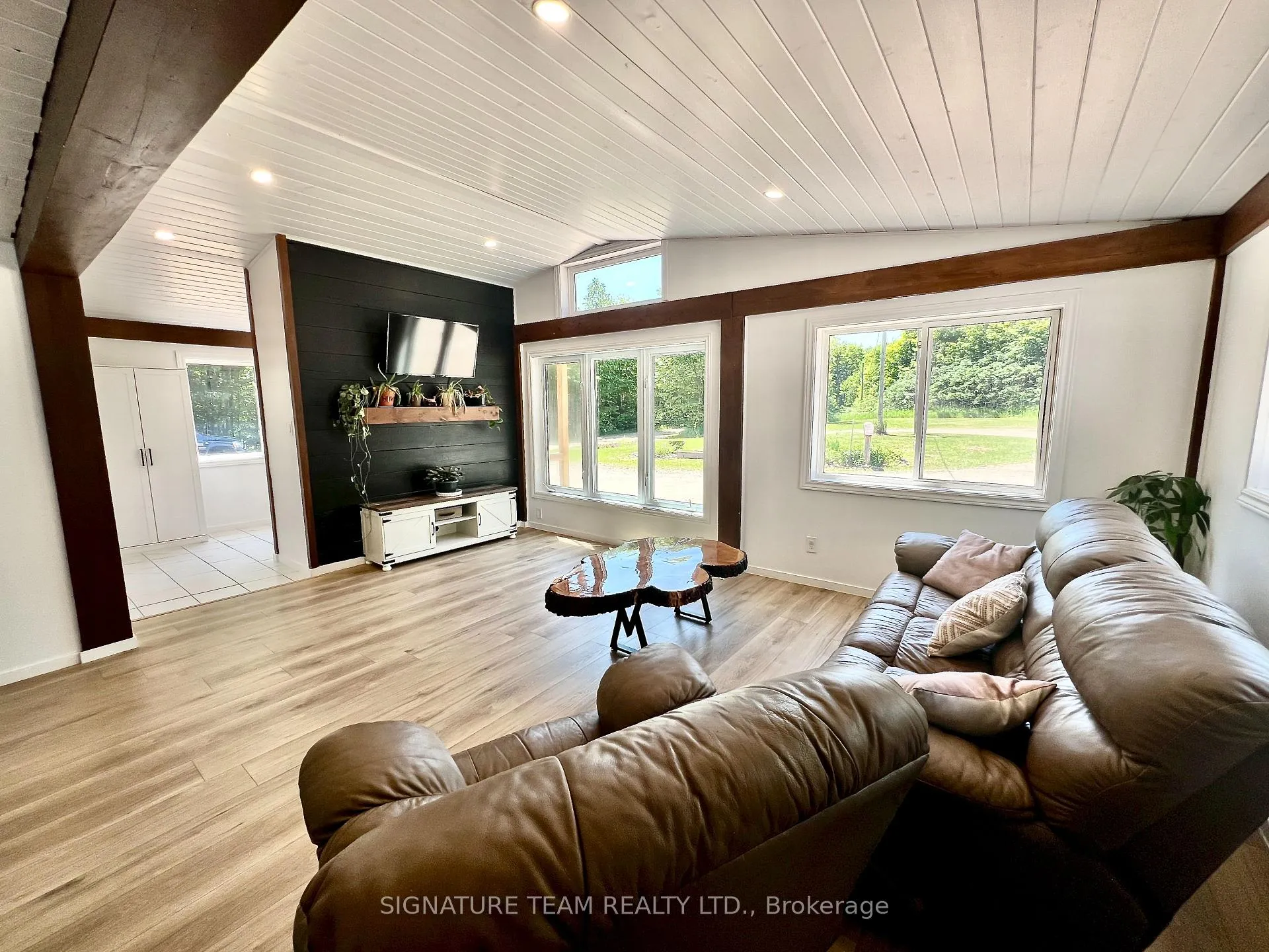 Photo 15 of 1253 Shorts Road, Frontenac, Frontenac Centre — HOMEH
