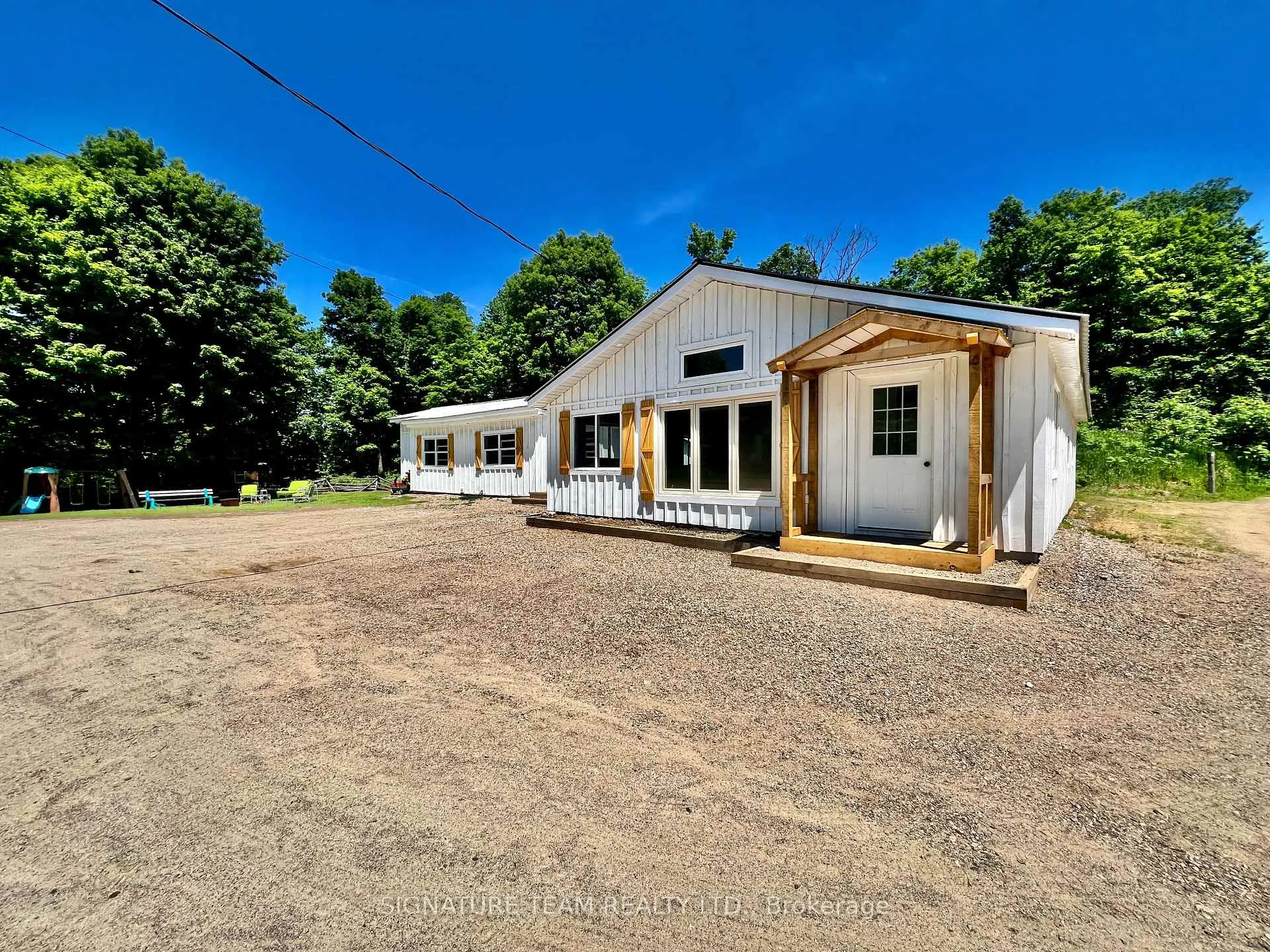 Photo 23 of 1253 Shorts Road, Frontenac, Frontenac Centre — HOMEH