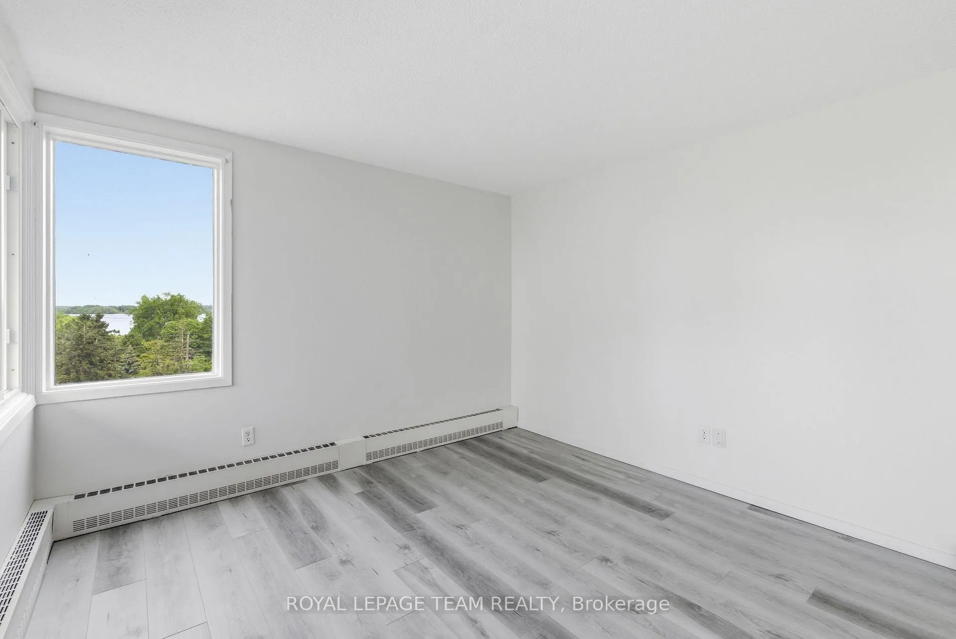 Photo 17 of Unit 507, 1081 Ambleside Drive, Ottawa, Woodroffe — HOMEH