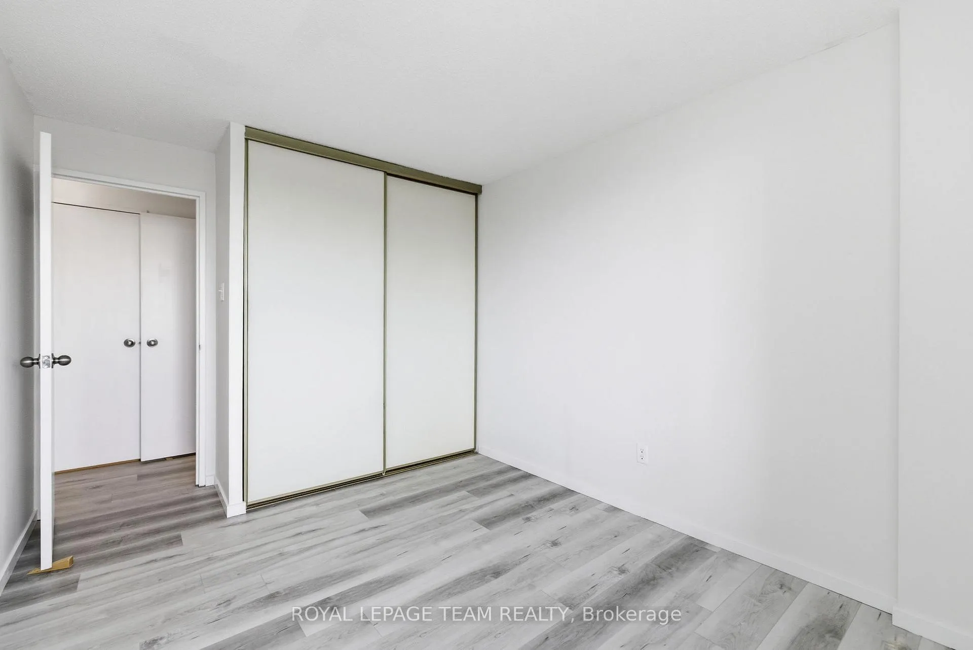 Photo 25 of Unit 507, 1081 Ambleside Drive, Ottawa, Woodroffe — HOMEH