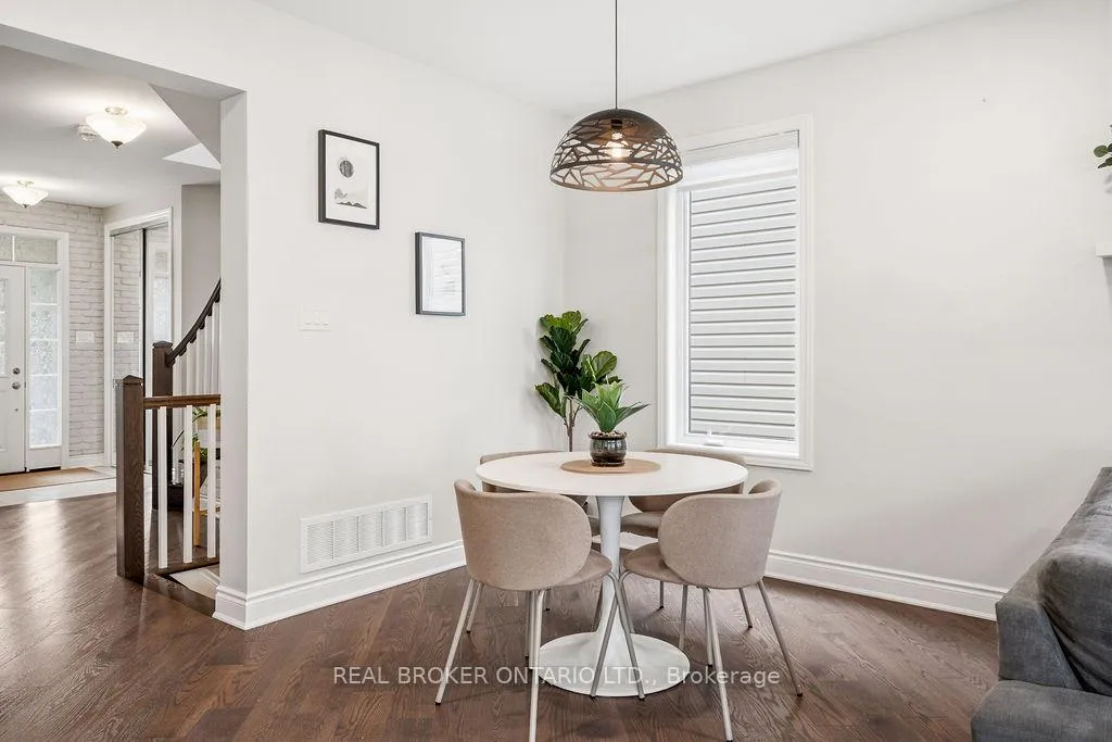 Photo 7 of 984 Shimmerton Circle, Ottawa, Kanata - Emerald Meadows/Trailwest — HOMEH