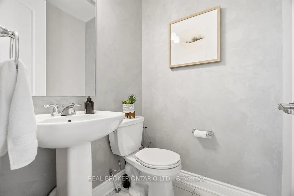 Photo 17 of 984 Shimmerton Circle, Ottawa, Kanata - Emerald Meadows/Trailwest — HOMEH
