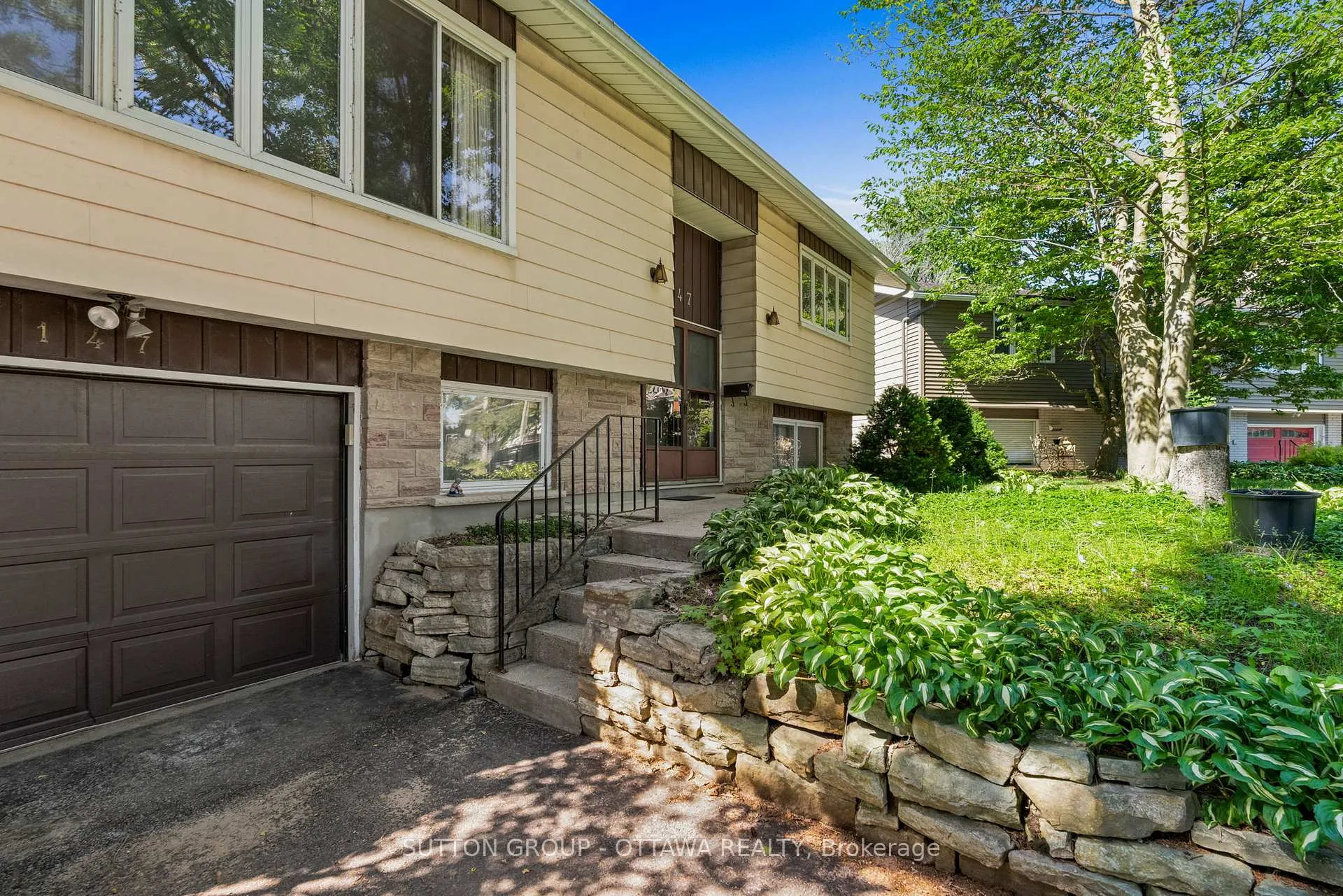 Photo 4 of 147 Banning Road, Ottawa, Kanata - Glencairn/Hazeldean — HOMEH