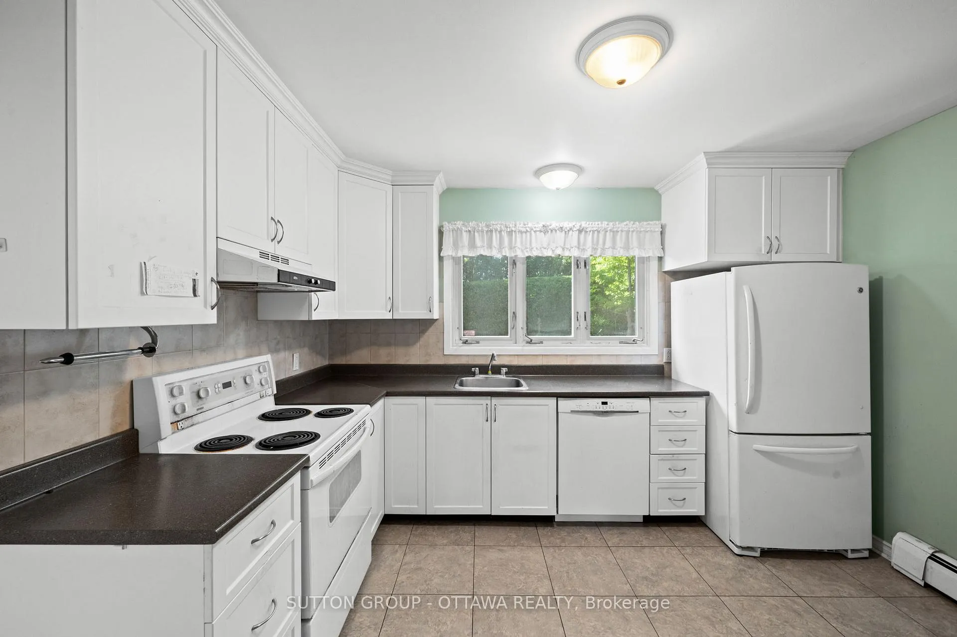 Photo 10 of 147 Banning Road, Ottawa, Kanata - Glencairn/Hazeldean — HOMEH