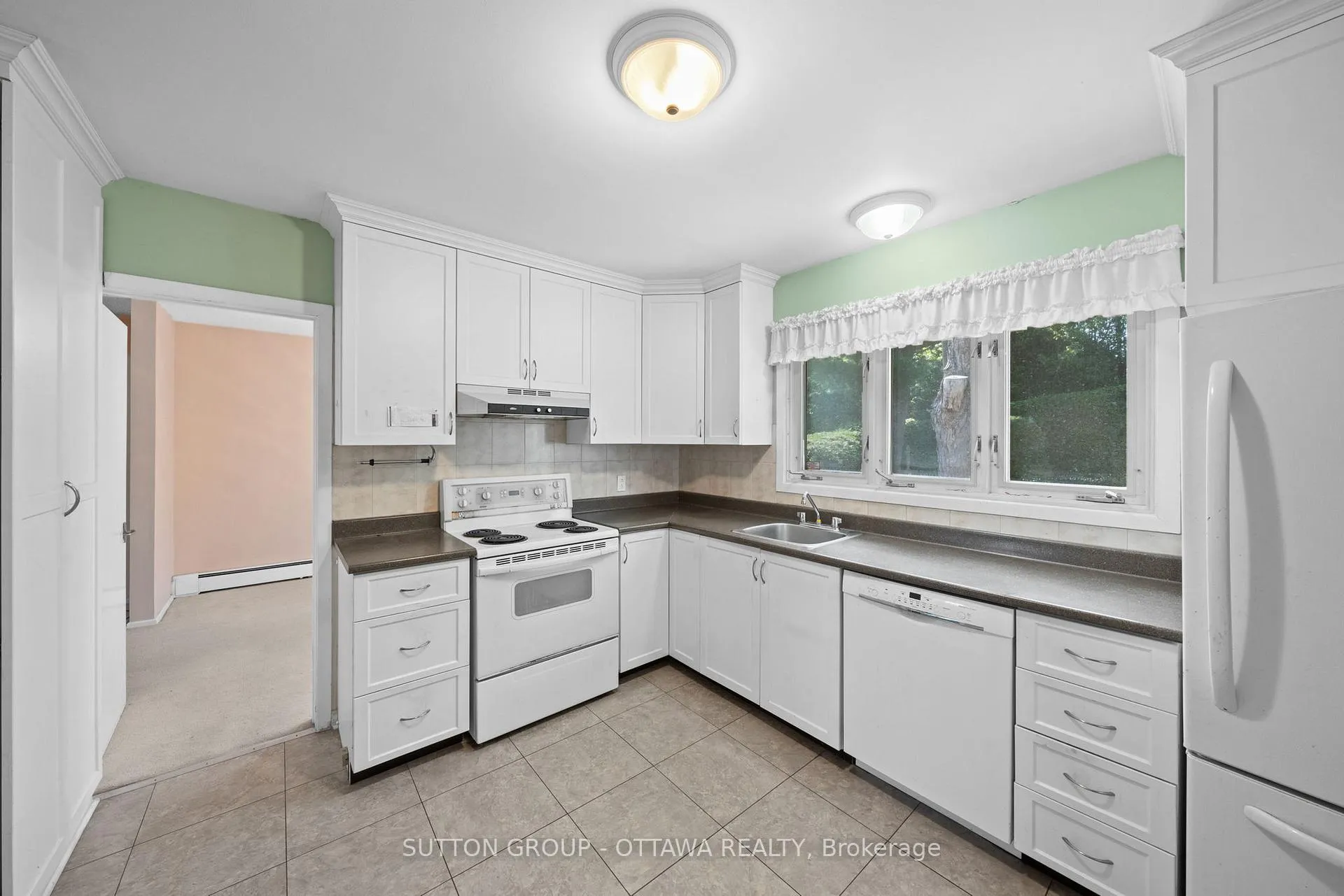Photo 11 of 147 Banning Road, Ottawa, Kanata - Glencairn/Hazeldean — HOMEH