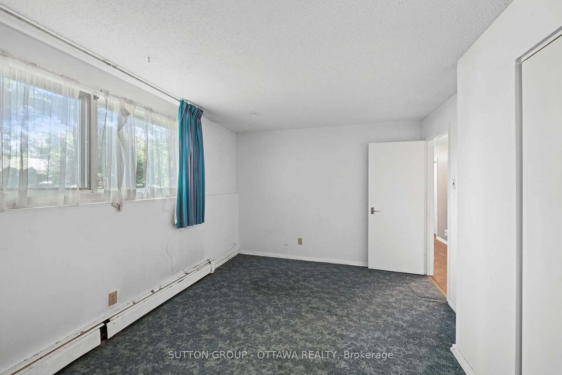 Photo 21 of 147 Banning Road, Ottawa, Kanata - Glencairn/Hazeldean — HOMEH