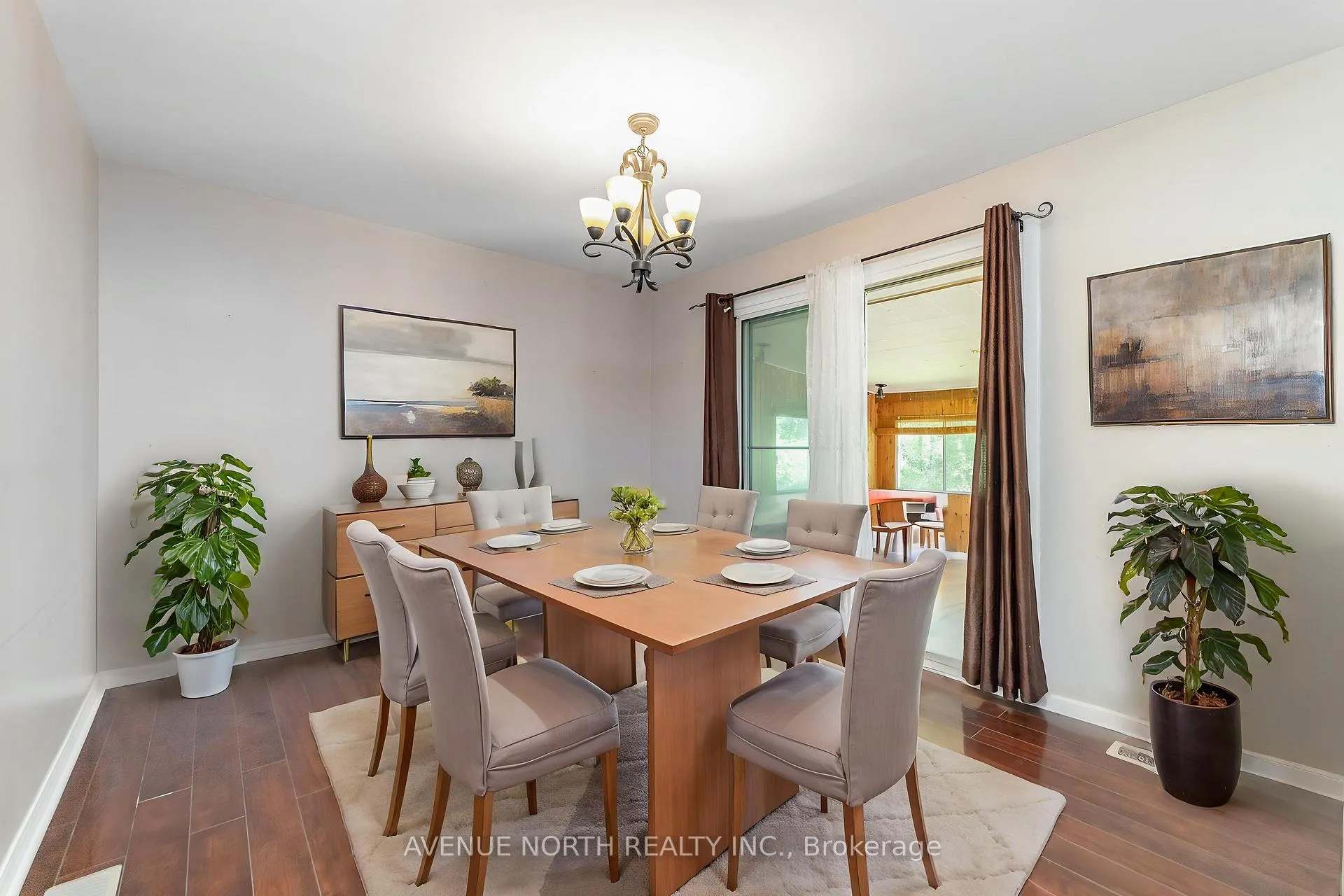Photo 8 of 3005 Mccarthy Road, Ottawa, Riverside Park South — HOMEH