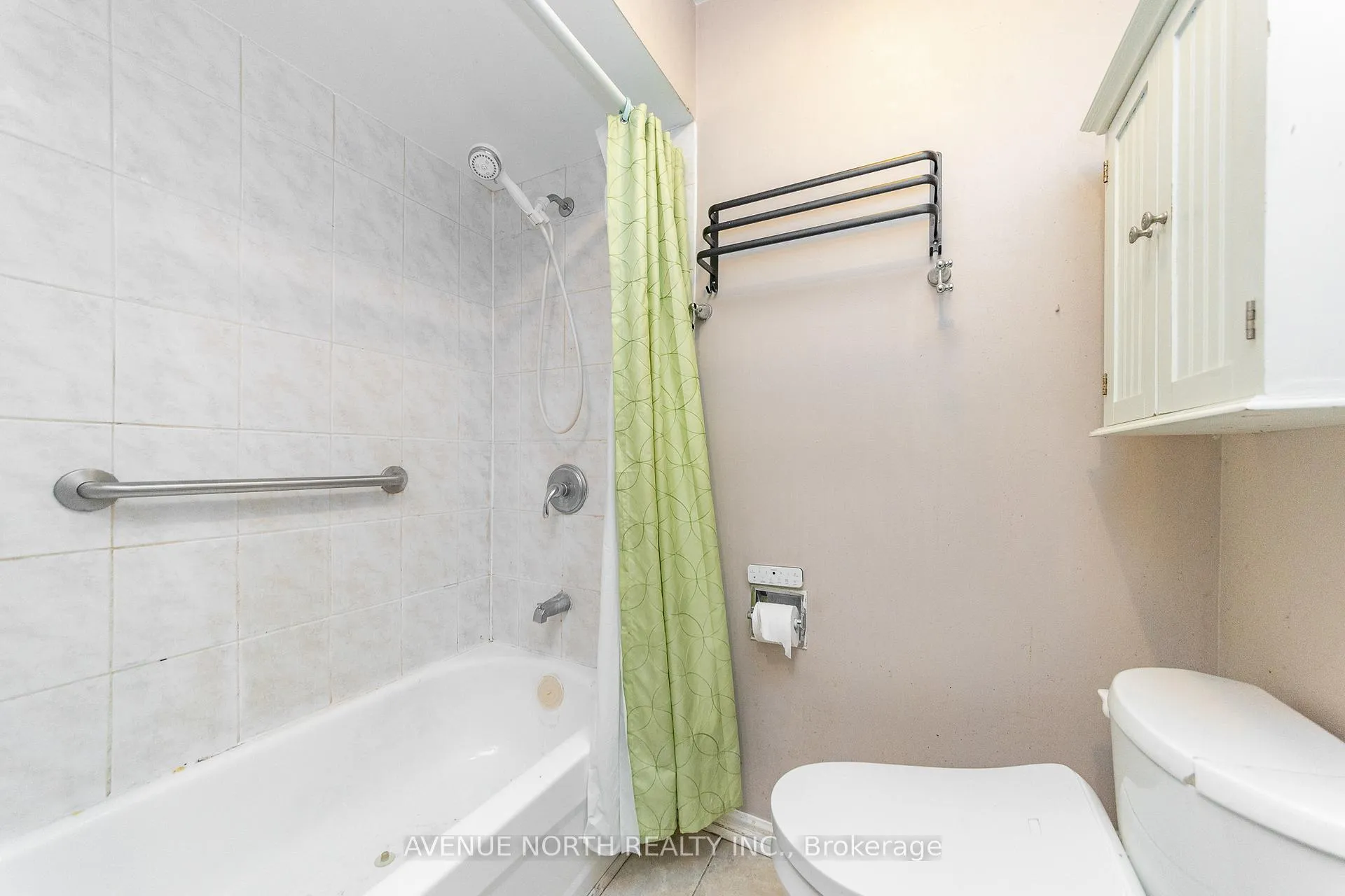Photo 20 of 3005 Mccarthy Road, Ottawa, Riverside Park South — HOMEH