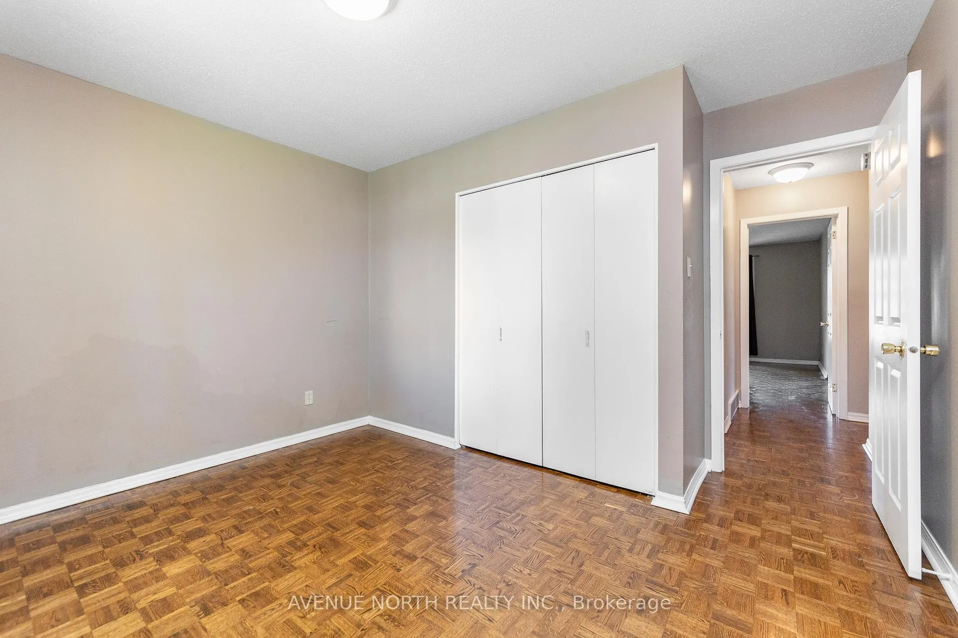 Photo 29 of 3005 Mccarthy Road, Ottawa, Riverside Park South — HOMEH