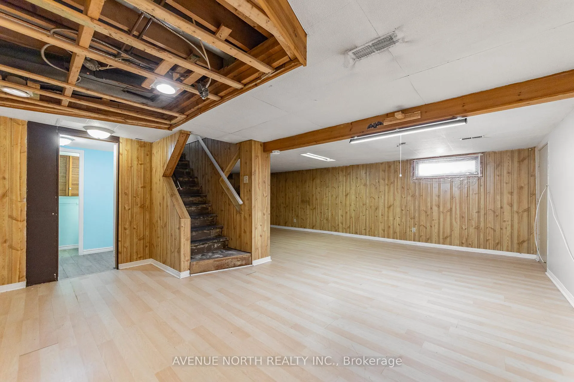 Photo 32 of 3005 Mccarthy Road, Ottawa, Riverside Park South — HOMEH