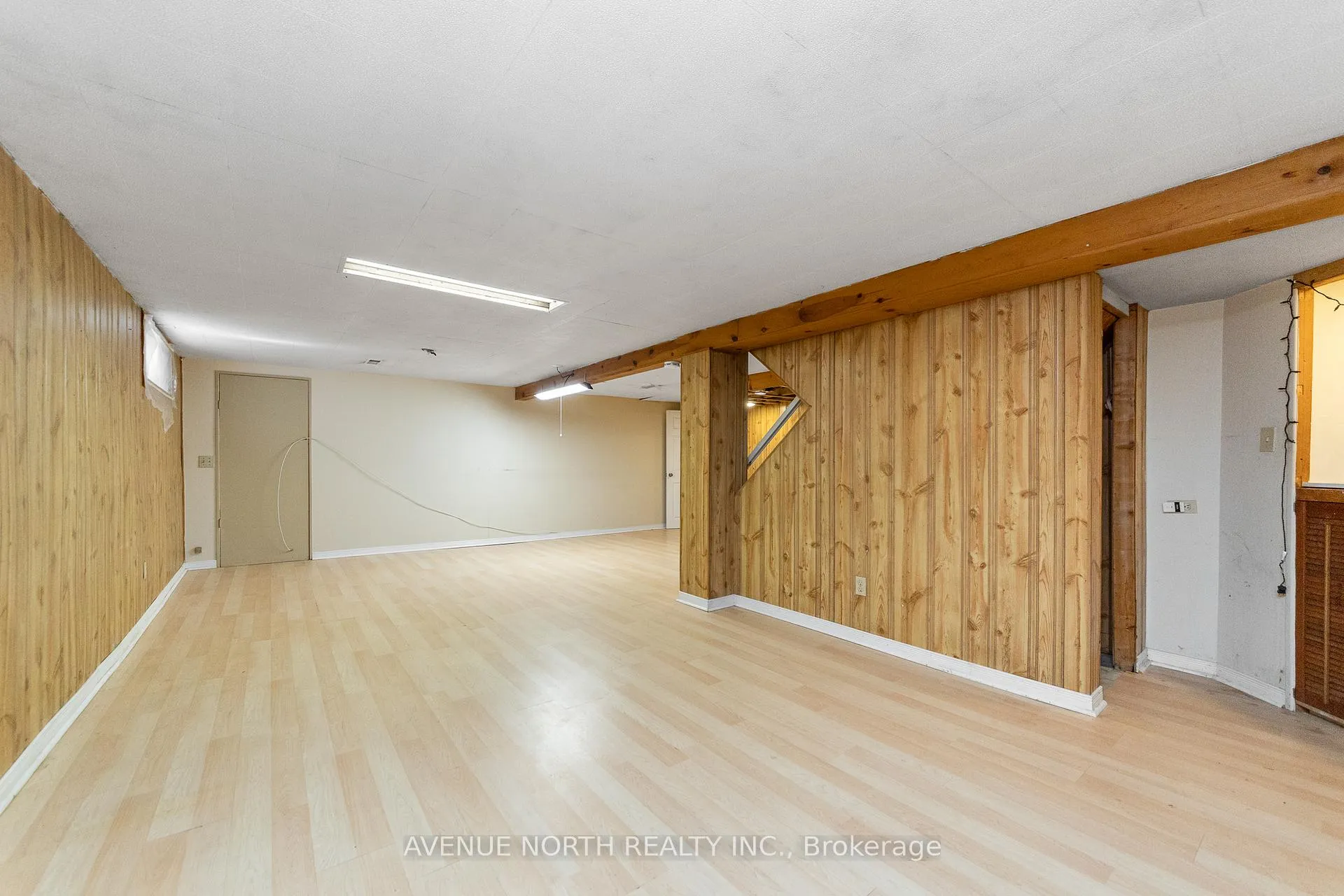 Photo 36 of 3005 Mccarthy Road, Ottawa, Riverside Park South — HOMEH