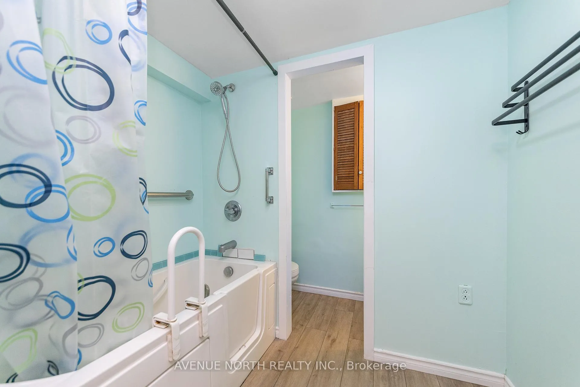 Photo 37 of 3005 Mccarthy Road, Ottawa, Riverside Park South — HOMEH